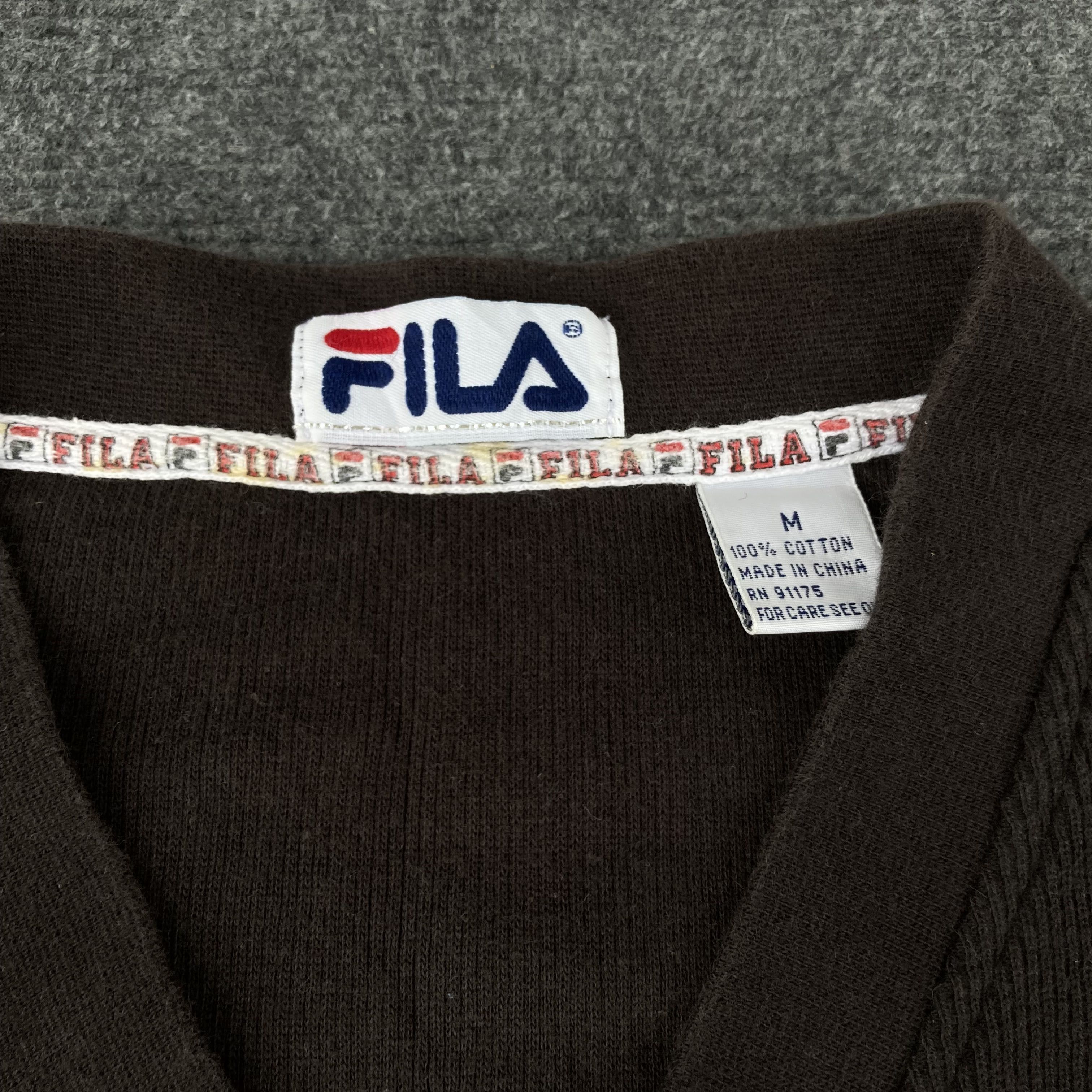 Fila × Vintage Vtg Fila International Big Logo Spellout Sweatshirt Size US M / EU 48-50 / 2 - 3 Thumbnail