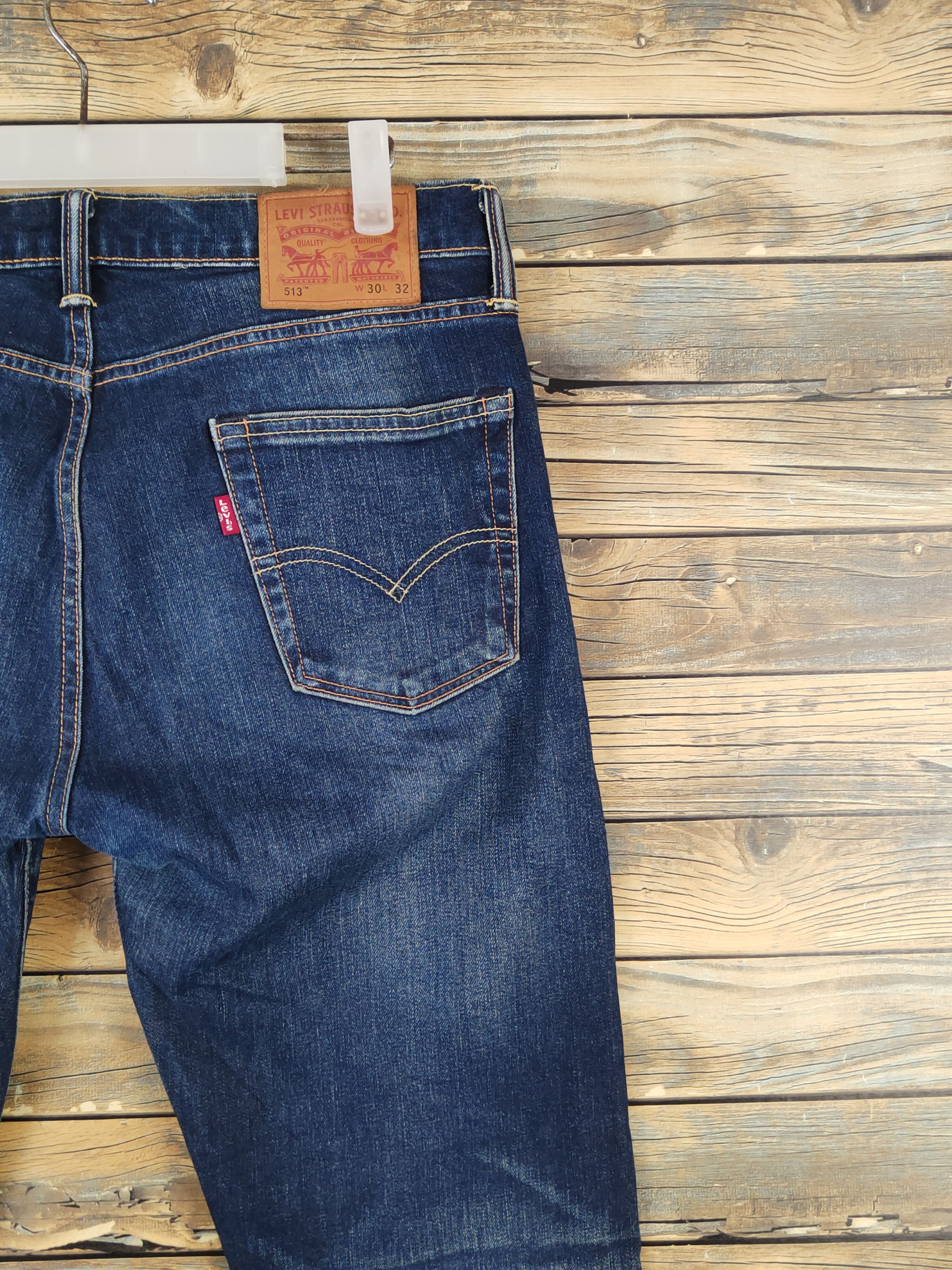 Levi's Levi's Dark Blue Distressed Ripped Jeans #W1401 Size US 31 - 10 Thumbnail