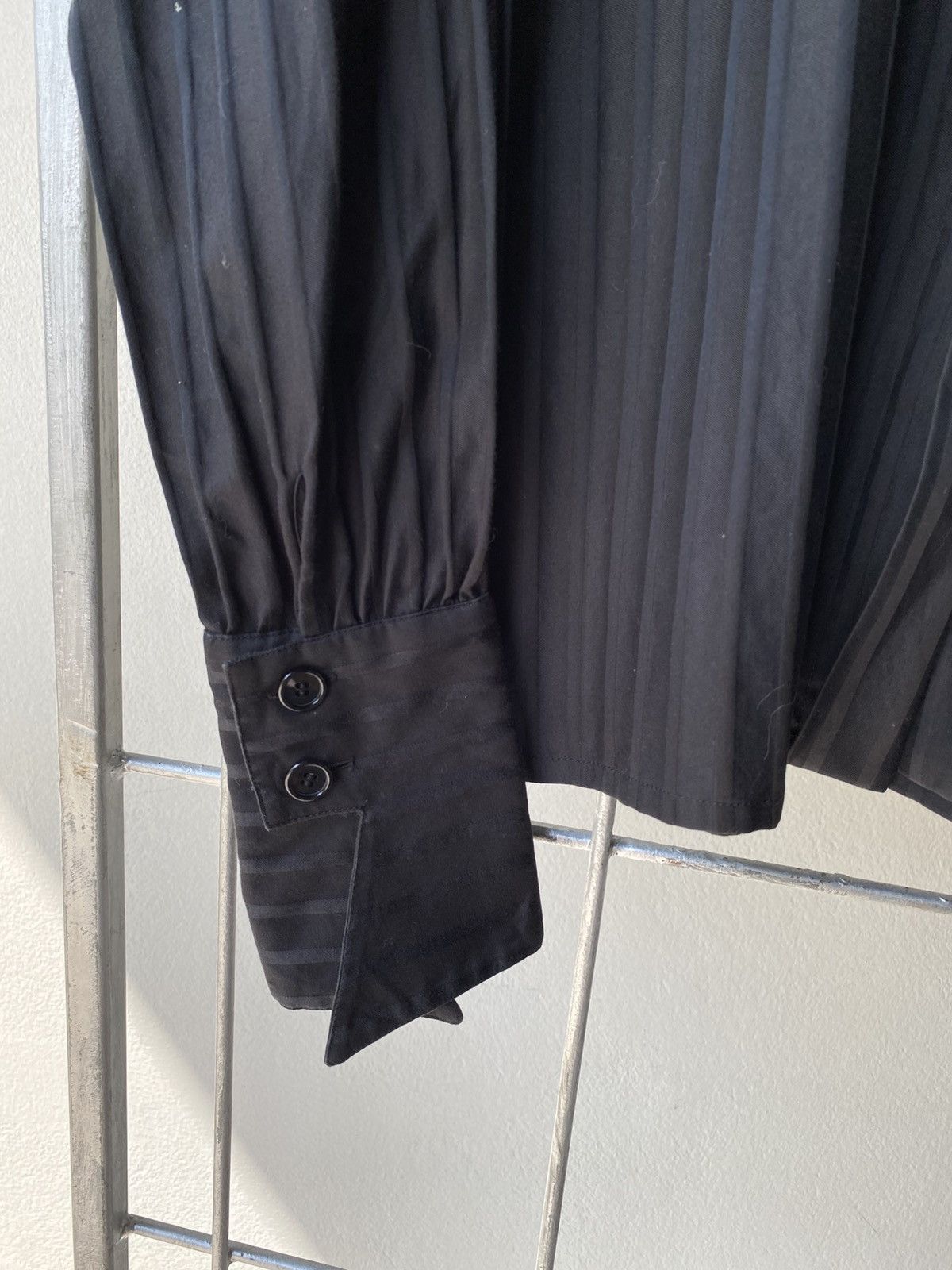 Dior Christian Dior Black Pleated Satin Shirt Size M / US 6-8 / IT 42-44 - 4 Thumbnail