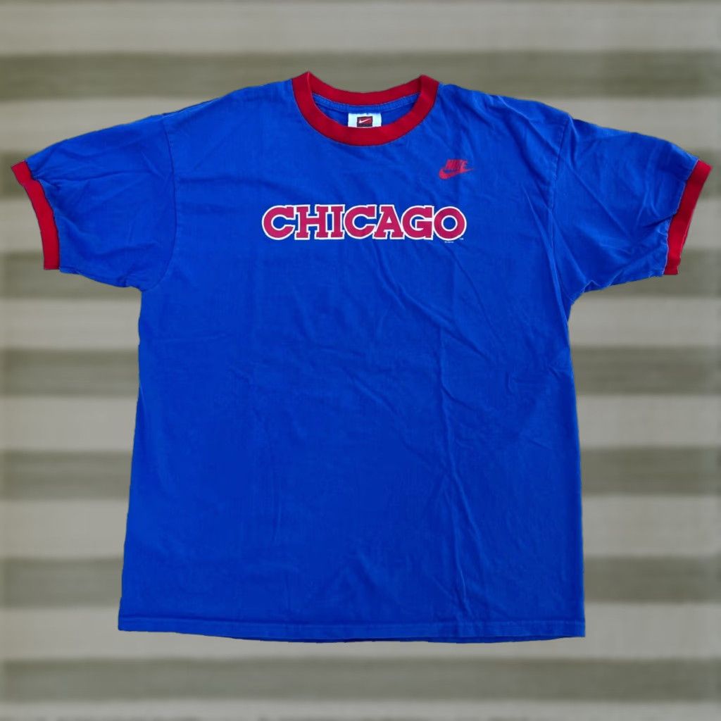 Nike VINTAGE Nike Team Chicago T-Shirt Mens L Blue 2006 Sports Shirt Short Sleeve Crew Neck Size US L / EU 52-54 / 3 - 1 Thumbnail