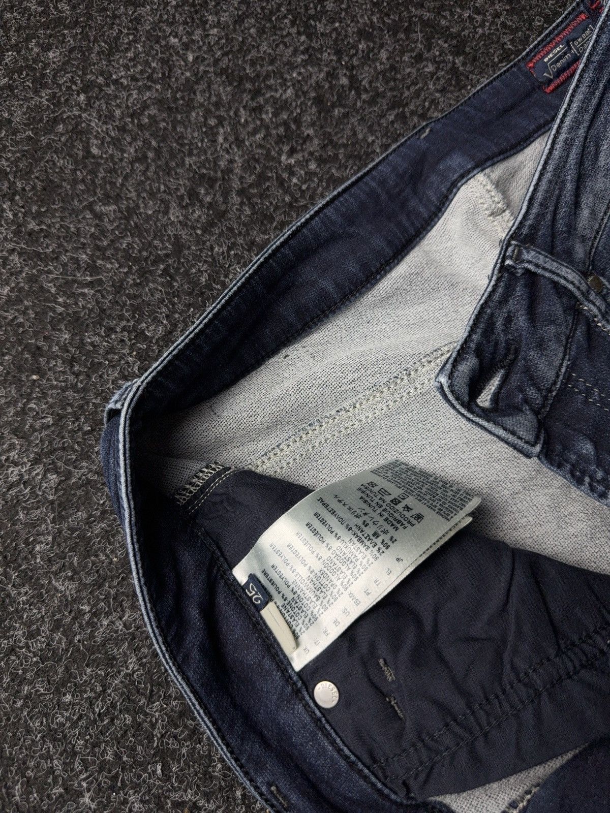 Diesel Luxury Diesel Fayza Vintage Blue Relaxed Tapered Jeans Size 25" / US 0 / IT 36 - 12 Thumbnail