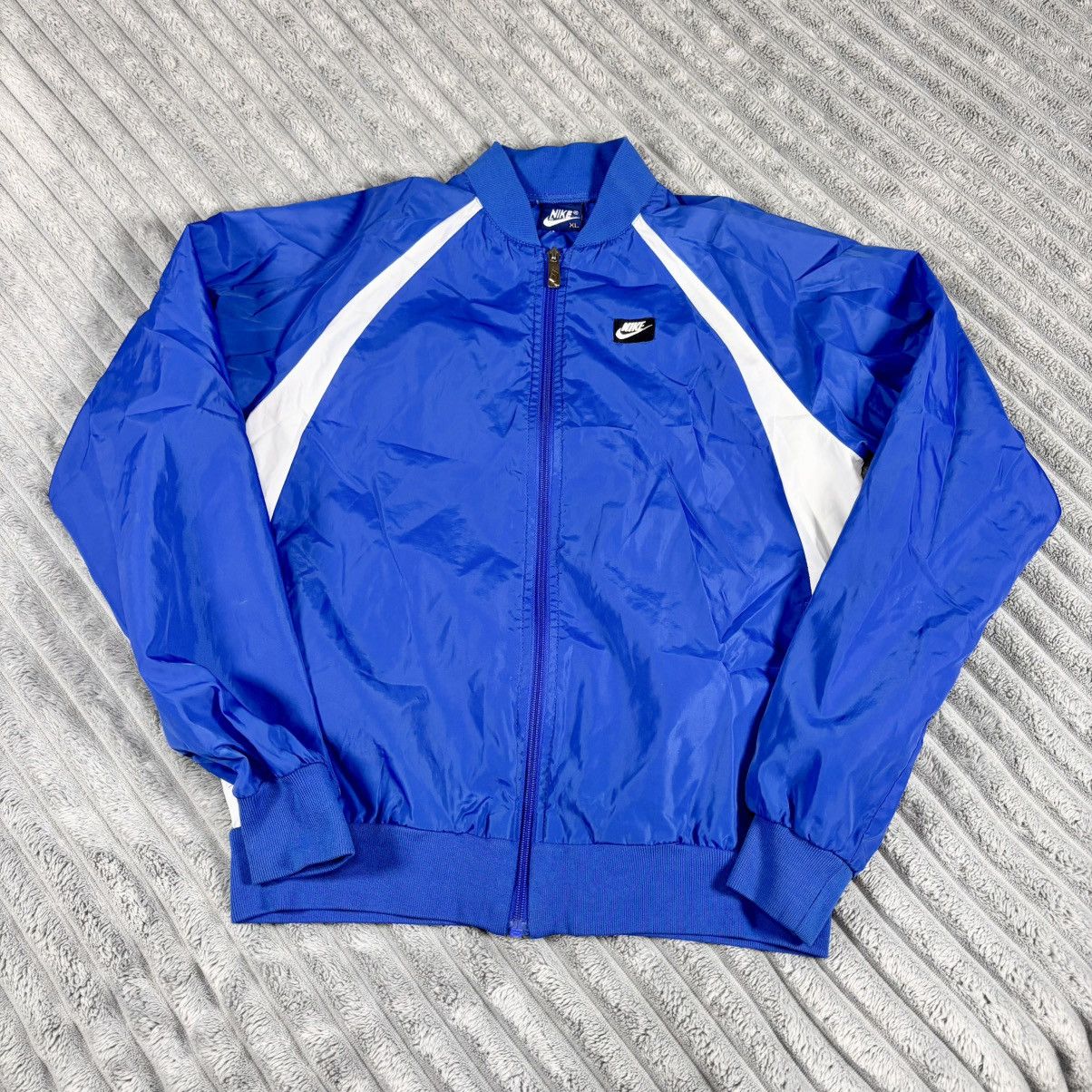Nike Nike Blue Tag Youth size XL full zip 80s Vintage Jacket Size US XL / EU 56 / 4 - 1 Thumbnail