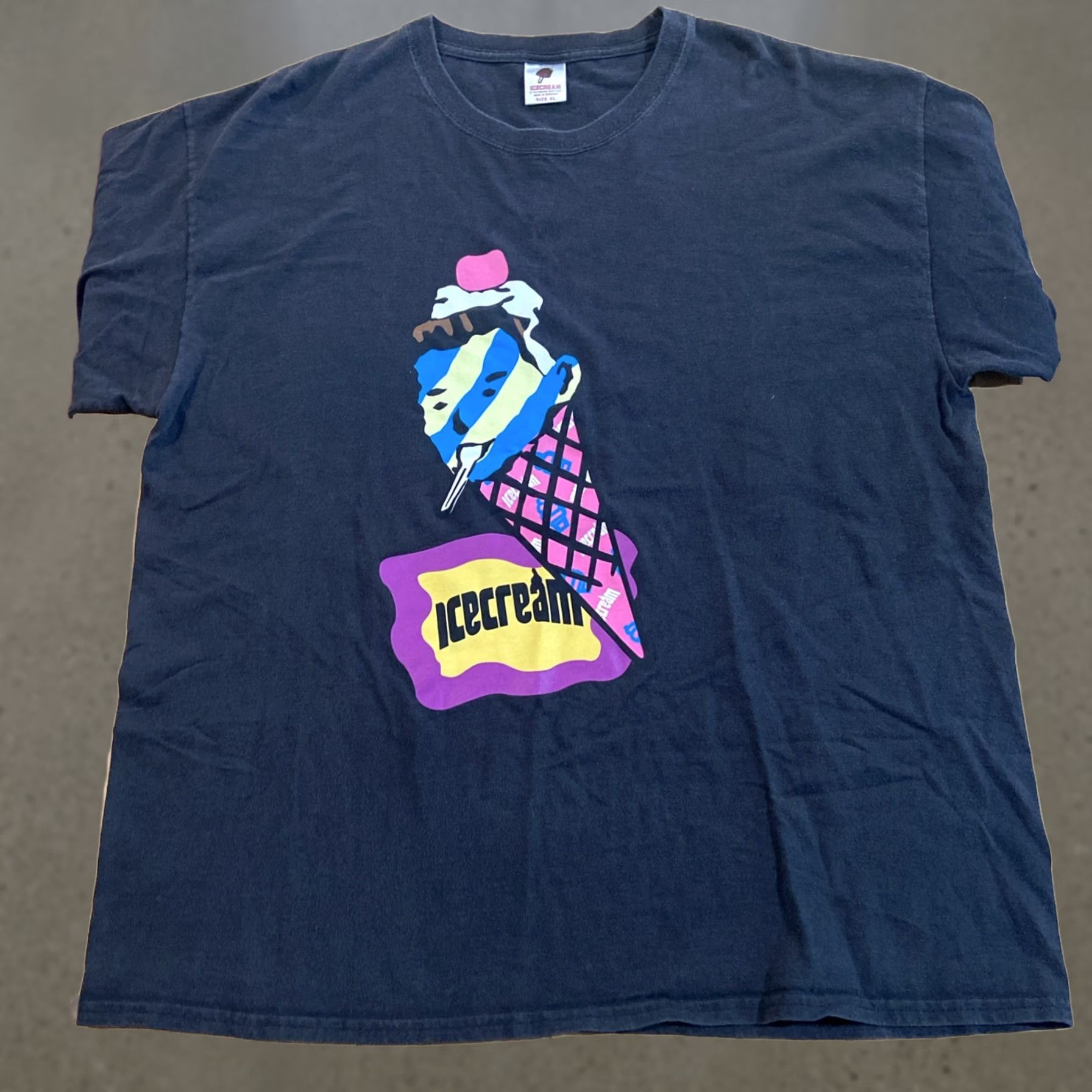 Vintage Icecream Shirt XL Black Crew Neck Graphic T-Shirt Ice cream Horror Pattern Men Short Sleeve Comfort Regular 12345 Size US XL / EU 56 / 4 - 1 Thumbnail