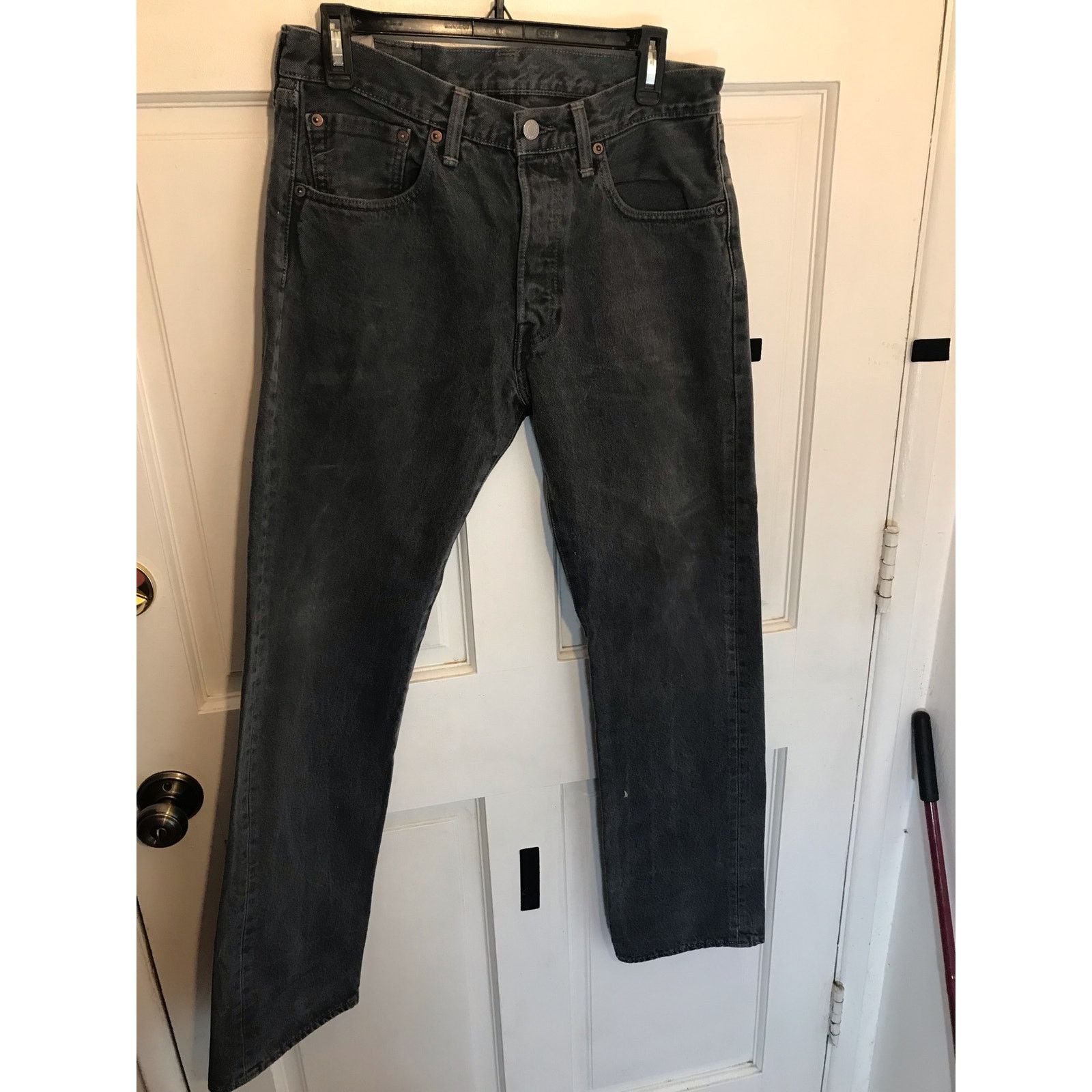 Levi's LEVI'S 501 Jeans Men's 30x32 Gray Button Fly Size US 30 / EU 46 - 1 Thumbnail