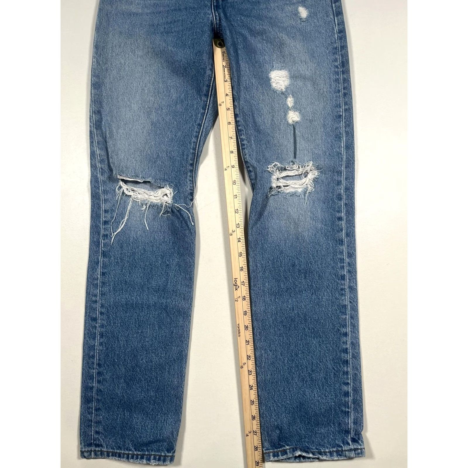 Levi's Levi's 501 Jeans W26 L32 Medium Blue Straight High Rise Distressed Denim Womens Regular XS? Size 26" / US 2 / IT 38 - 7 Thumbnail