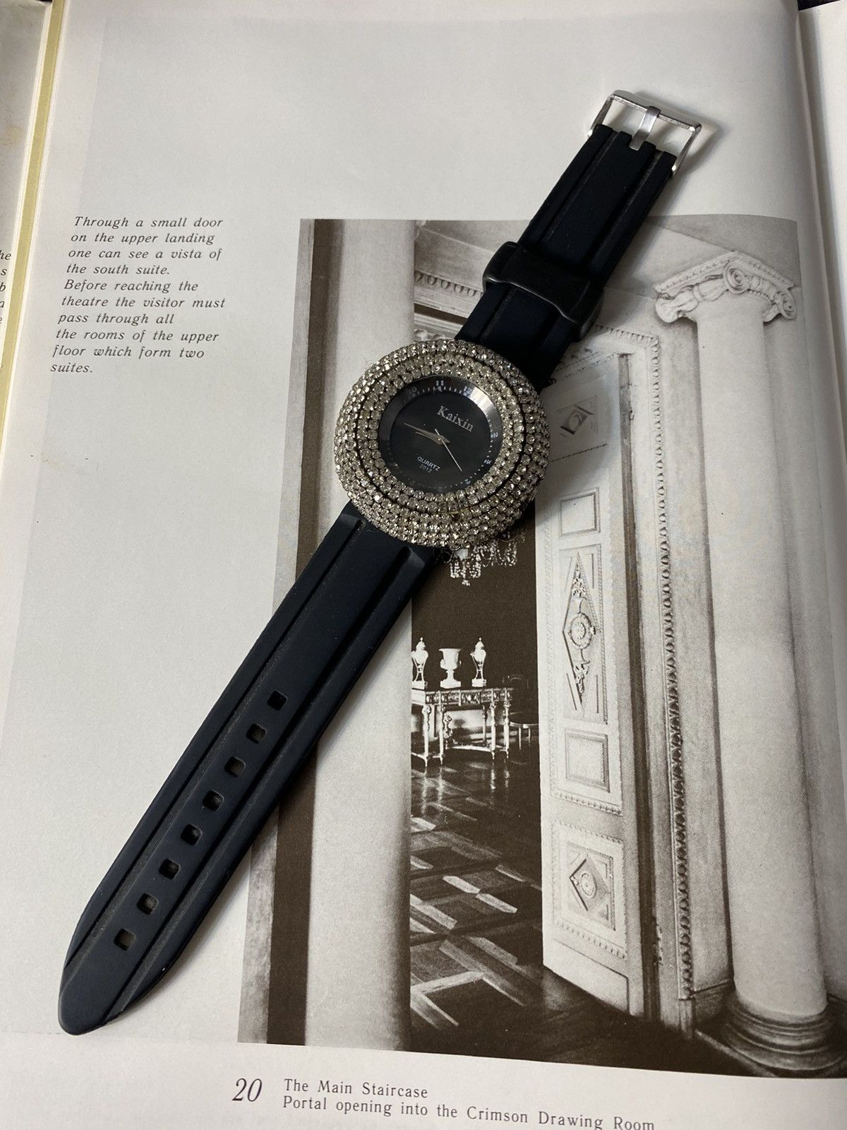 Japanese Brand Kaixin 2012 Crystal Watch on Silicone Strap Size ONE SIZE - 4 Thumbnail