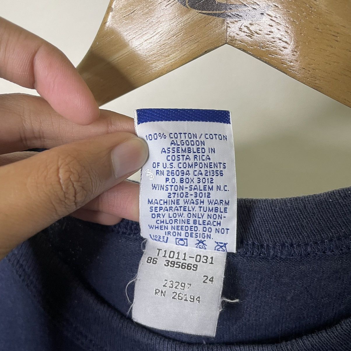 Champion × Vintage Vintage 2000s Champion x Englewood Track Crewneck T Shirt Size US L / EU 52-54 / 3 - 5 Thumbnail