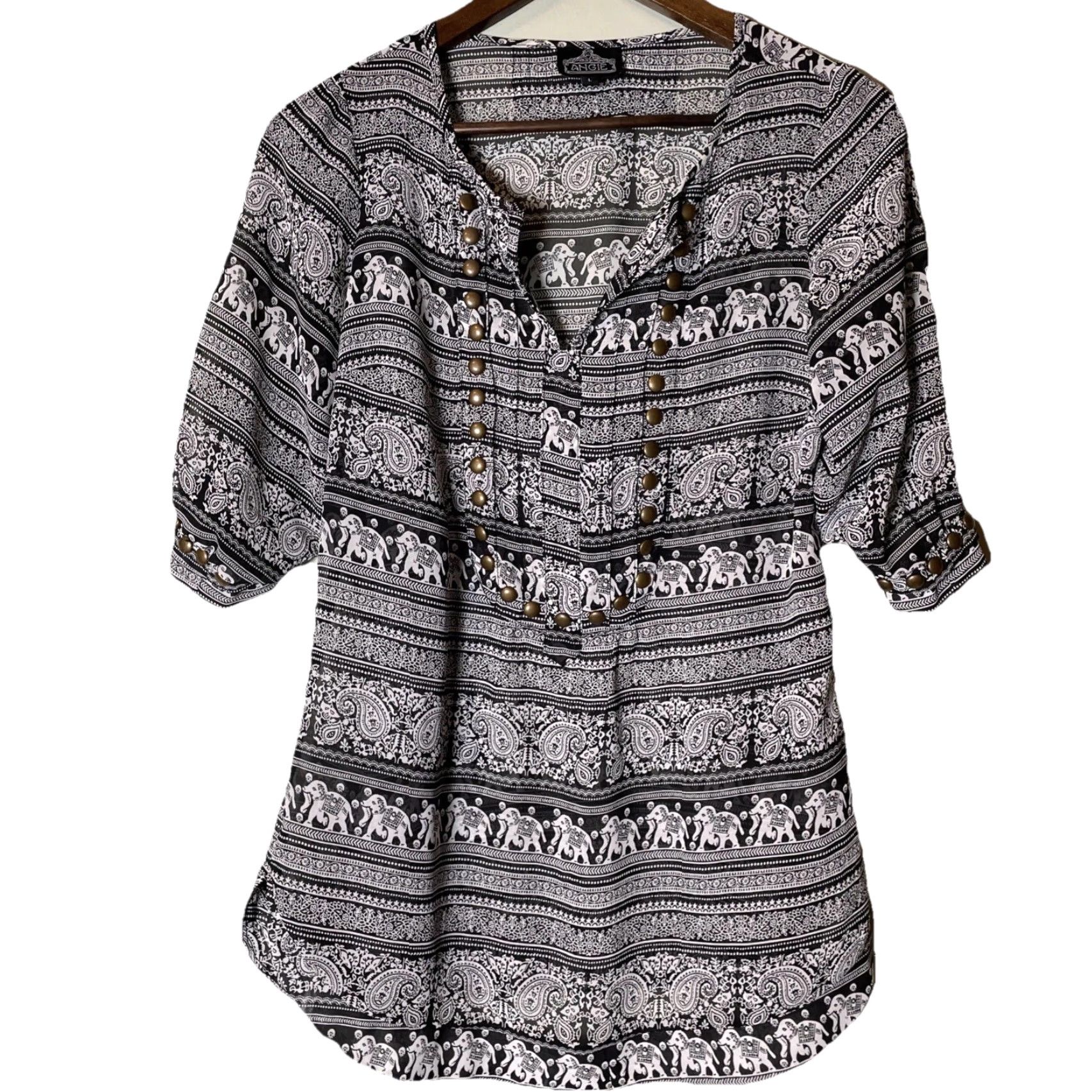 Vintage Angie Blouse Top Women’s Size L B&W Paisley Elephant Chiffon Sheer Studded Short Sleeve Casual Party/Cocktail Workwear 90s Designer Angi? Size L / US 10 / IT 46 - 2 Thumbnail