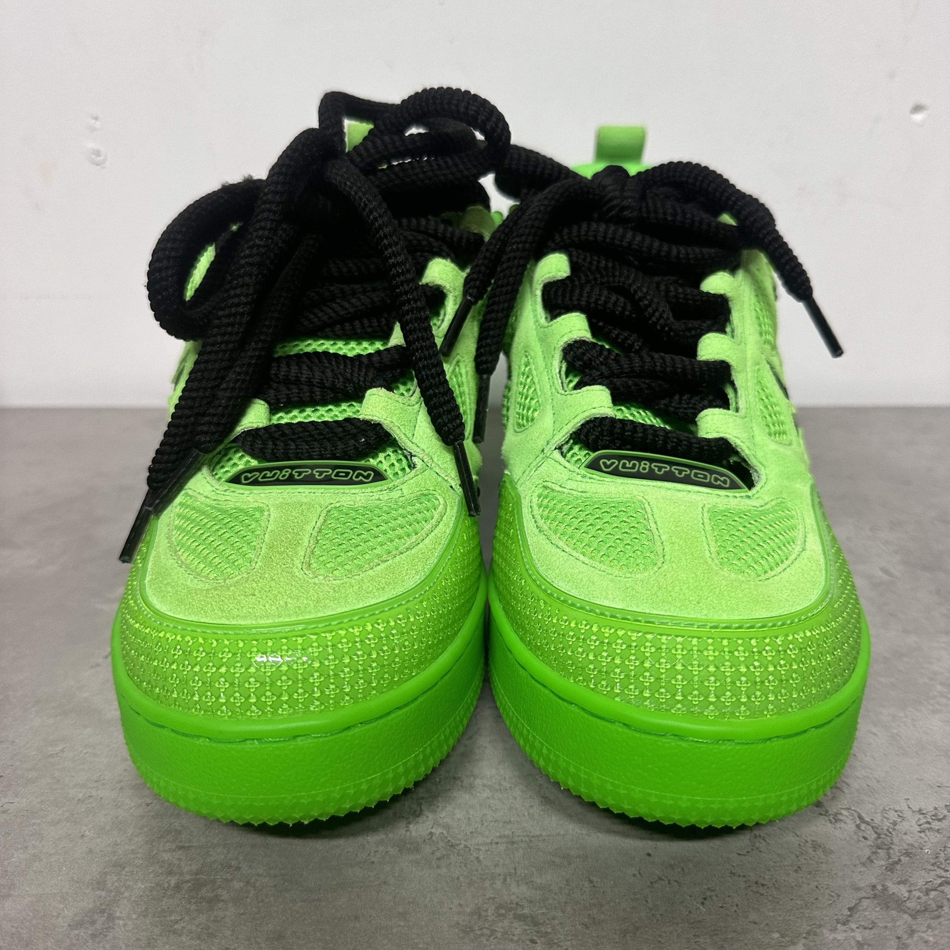 Louis Vuitton Louis Vuitton Skate US9.5 LV Trainer Mens green trainer Size US 9.5 / EU 42-43 - 3 Thumbnail