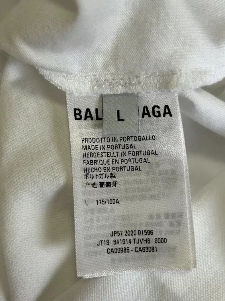 Balenciaga Balenciaga White short sleeves for destroying old castles. Size US L / EU 52-54 / 3 - 4 Thumbnail
