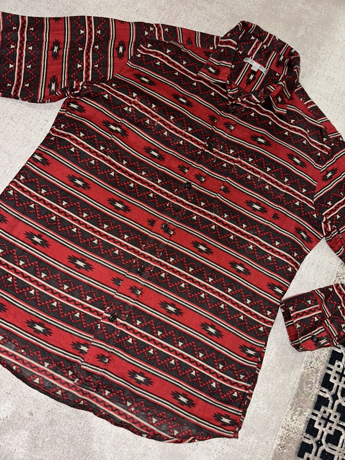 Uniqlo Uniqlo Navajo Shirt Size US L / EU 52-54 / 3 - 1 Thumbnail