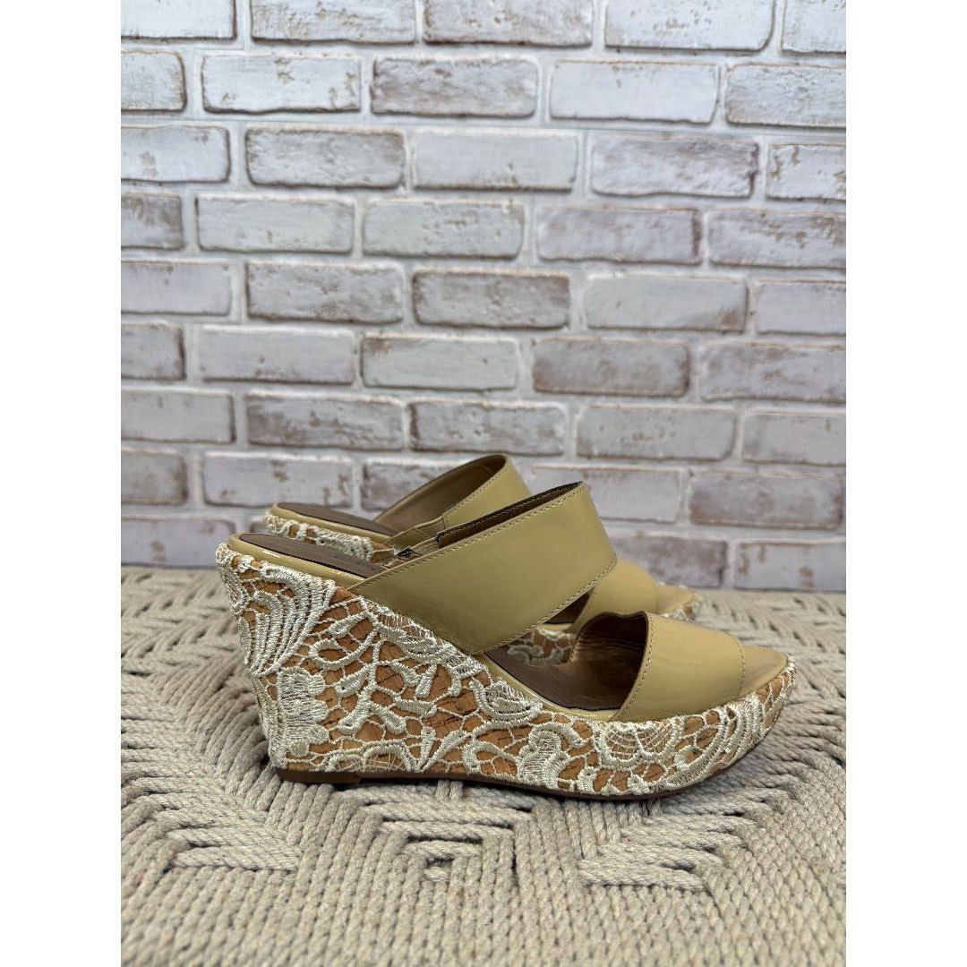 Chicos Chicos Wedges, Beige, 8, Used - Excellent Size US 8 / IT 38 - 3 Thumbnail