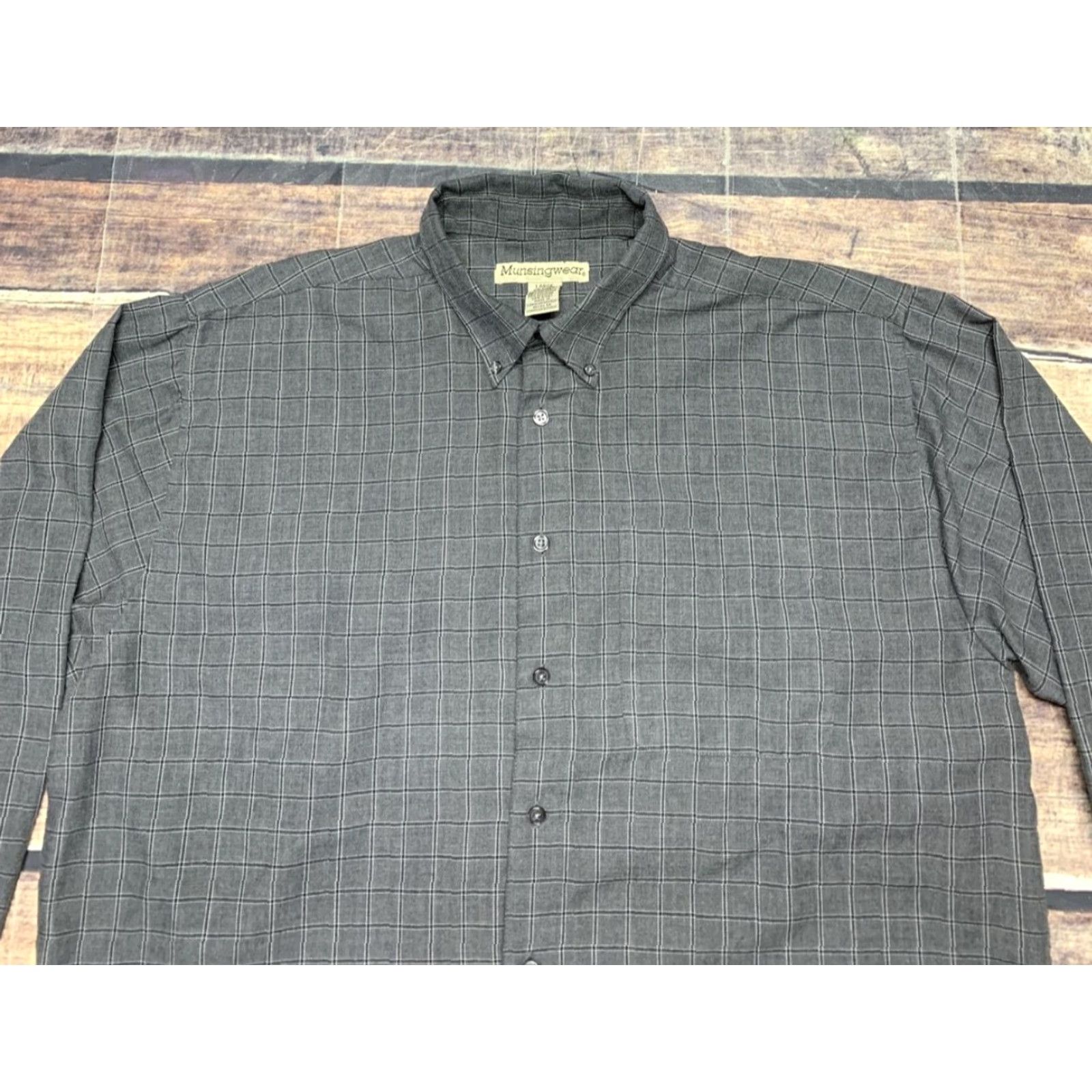 Vintage MunsingWear Shirt Men Large Gray Plaid Long Sleeve Button-Down 1 Pocket Size US L / EU 52-54 / 3 - 2 Thumbnail