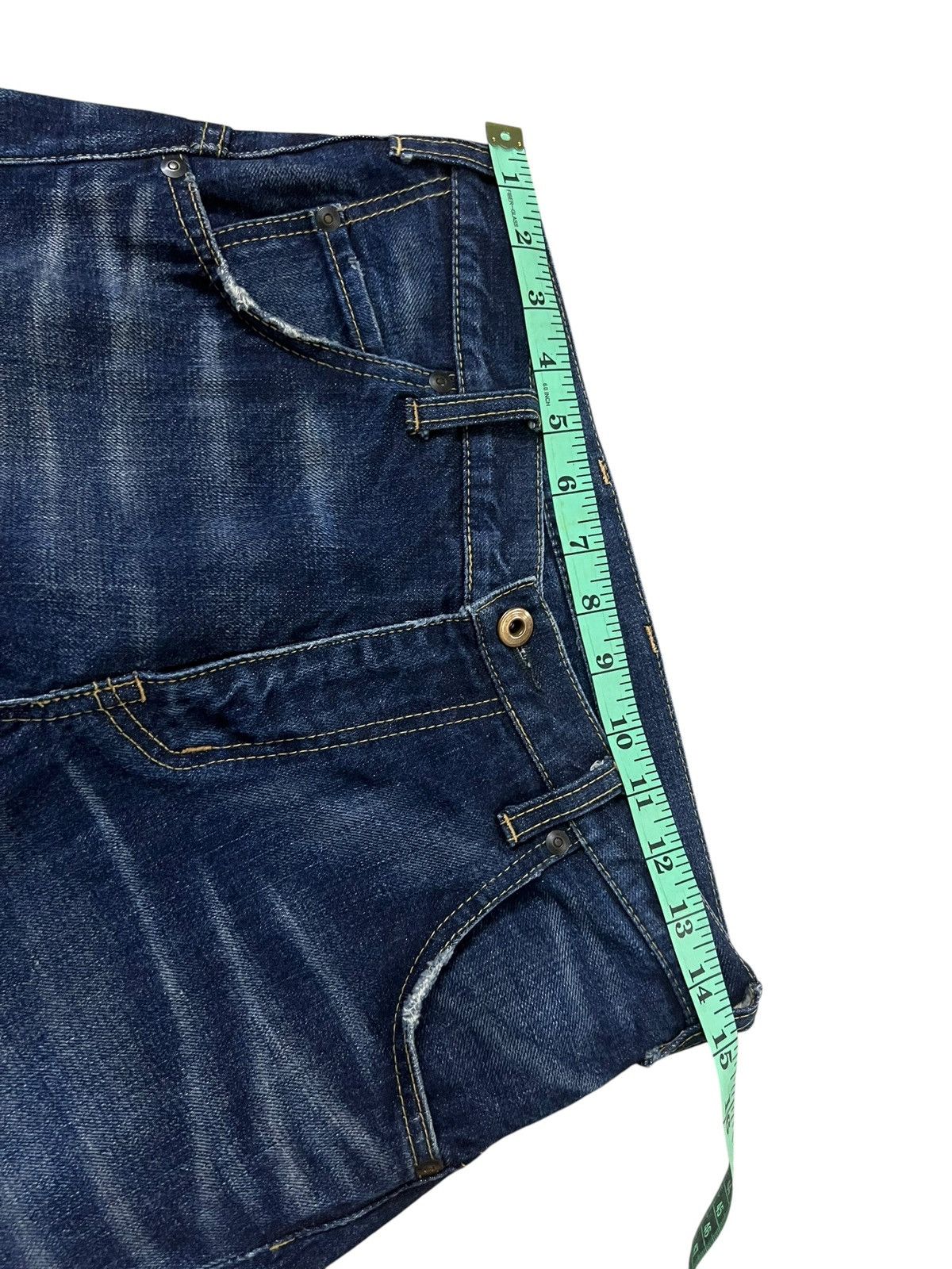 Japanese Brand RNA Twist Leg Distress Low Rise Flare Bootcut Jean Size US 29 - 14 Thumbnail