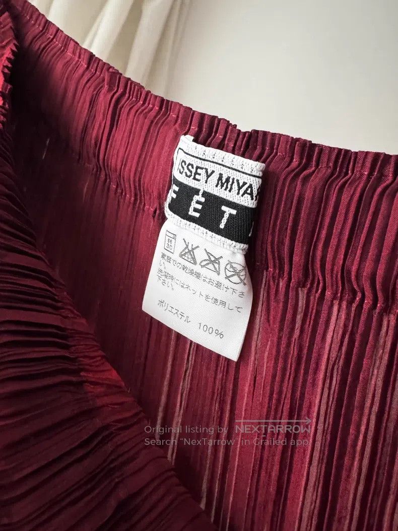 Issey Miyake Issey Miyake Double-layer Organ Pleated Burgundy Iridescen Size 25" / US 0 / IT 36 - 7 Thumbnail