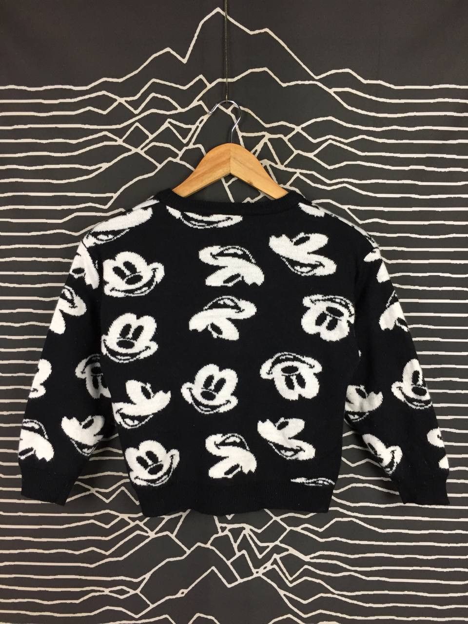 Mickey Mouse Futafuta X Disney Mickey Mouse All Over Print Knit Sweater Size US XXS / EU 40 - 4 Thumbnail