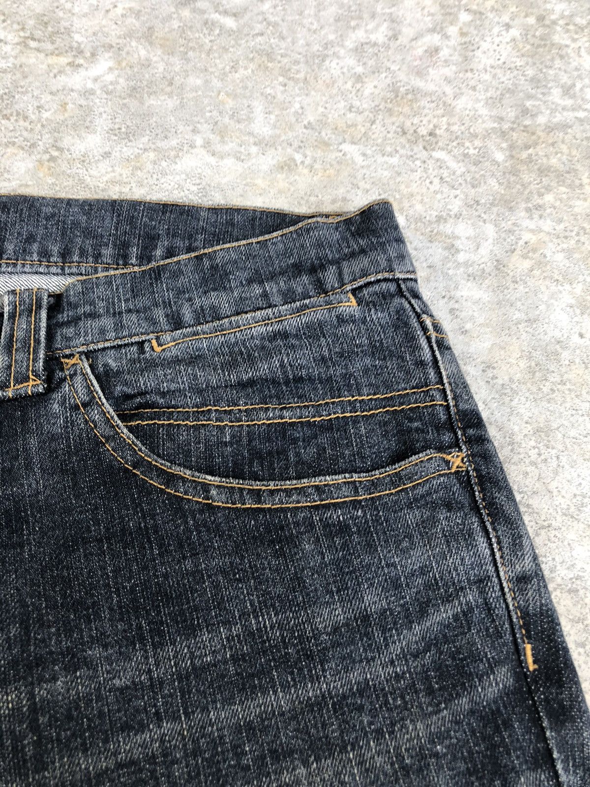Tornado Mart Tornado Mart Flared Jeans Distressed Jeans Size US 32 / EU 48 - 16 Thumbnail