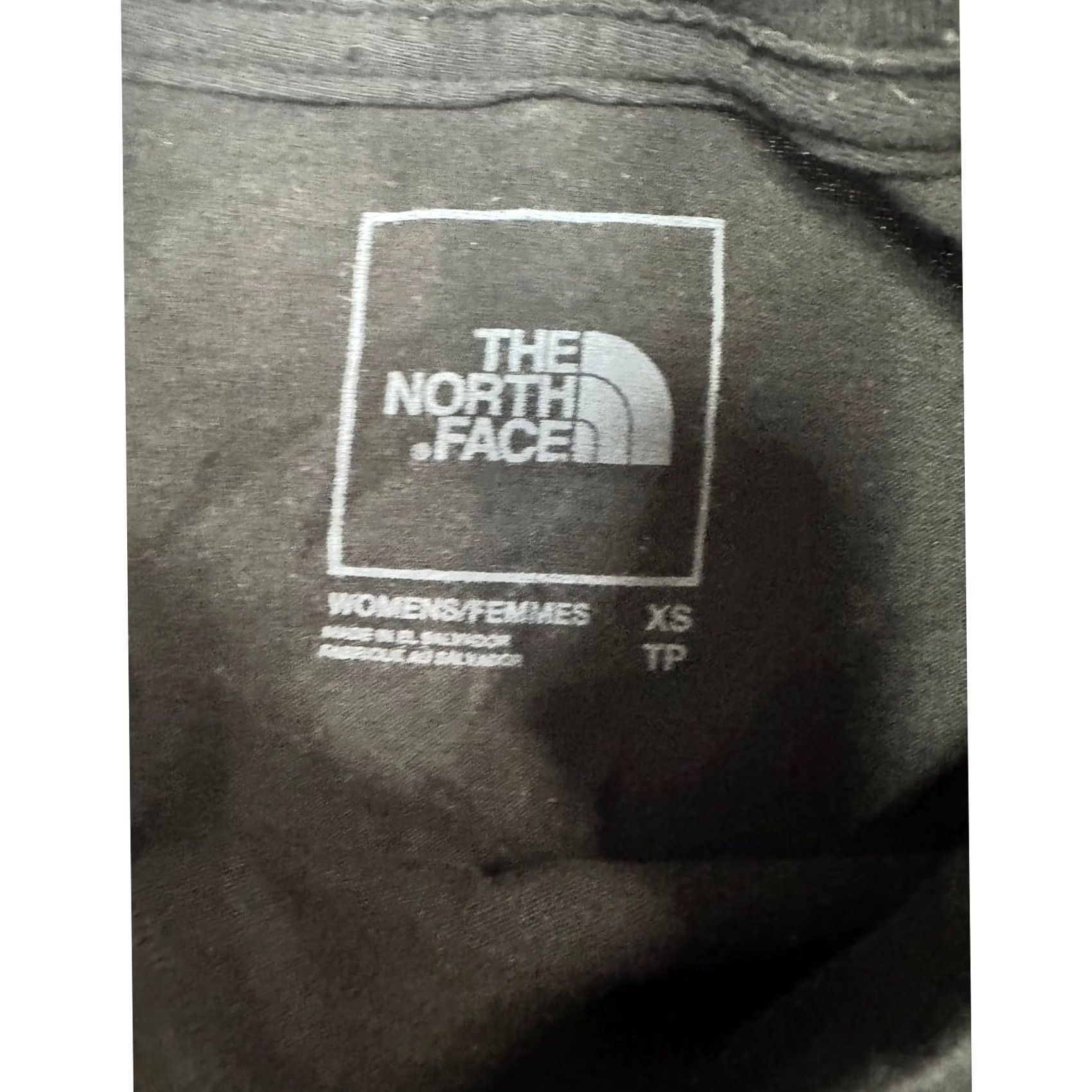 The North Face The North Face Graphic T-Shirt Women XS Black Size XS / US 0-2 / IT 36-38 - 4 Thumbnail