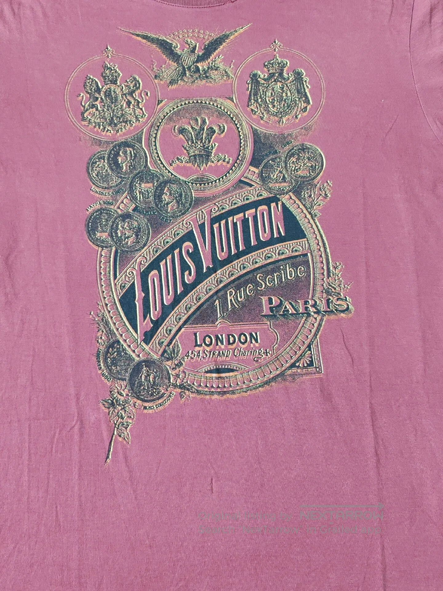 Louis Vuitton Louis Vuitton Men's Short-Sleeve T-Shirt. Size US S / EU 44-46 / 1 - 6 Thumbnail