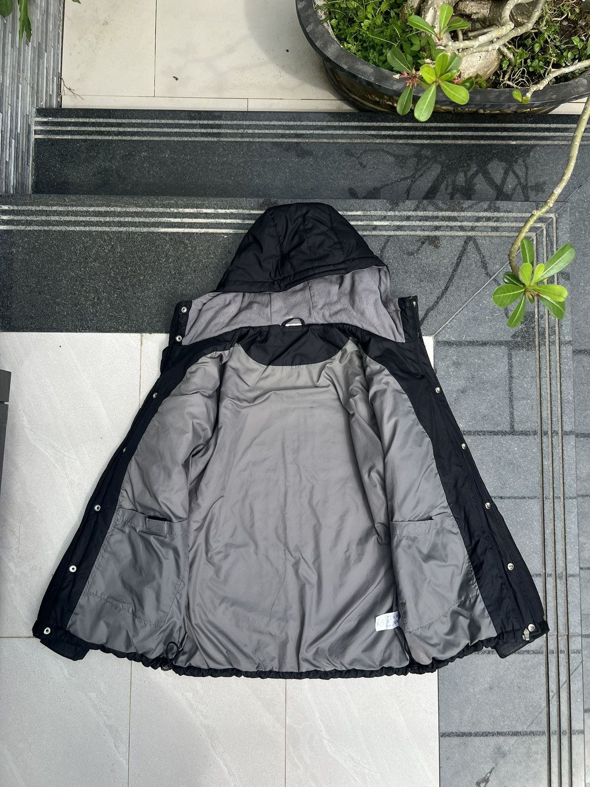 Nike × Vintage 90s Nike Swoosh Vintage Drill Hooded Light Puffer Jacket Size US M / EU 48-50 / 2 - 7 Thumbnail