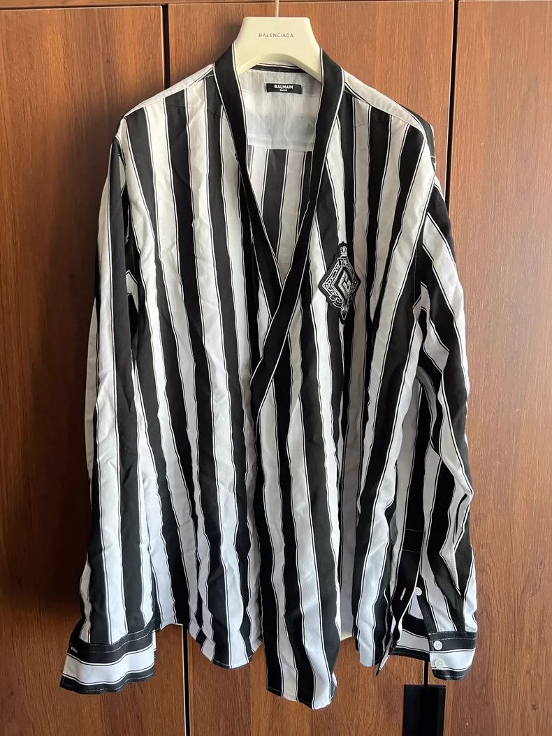 Balmain Black and White Striped Shirt for Men Size US M / EU 48-50 / 2 - 1 Thumbnail