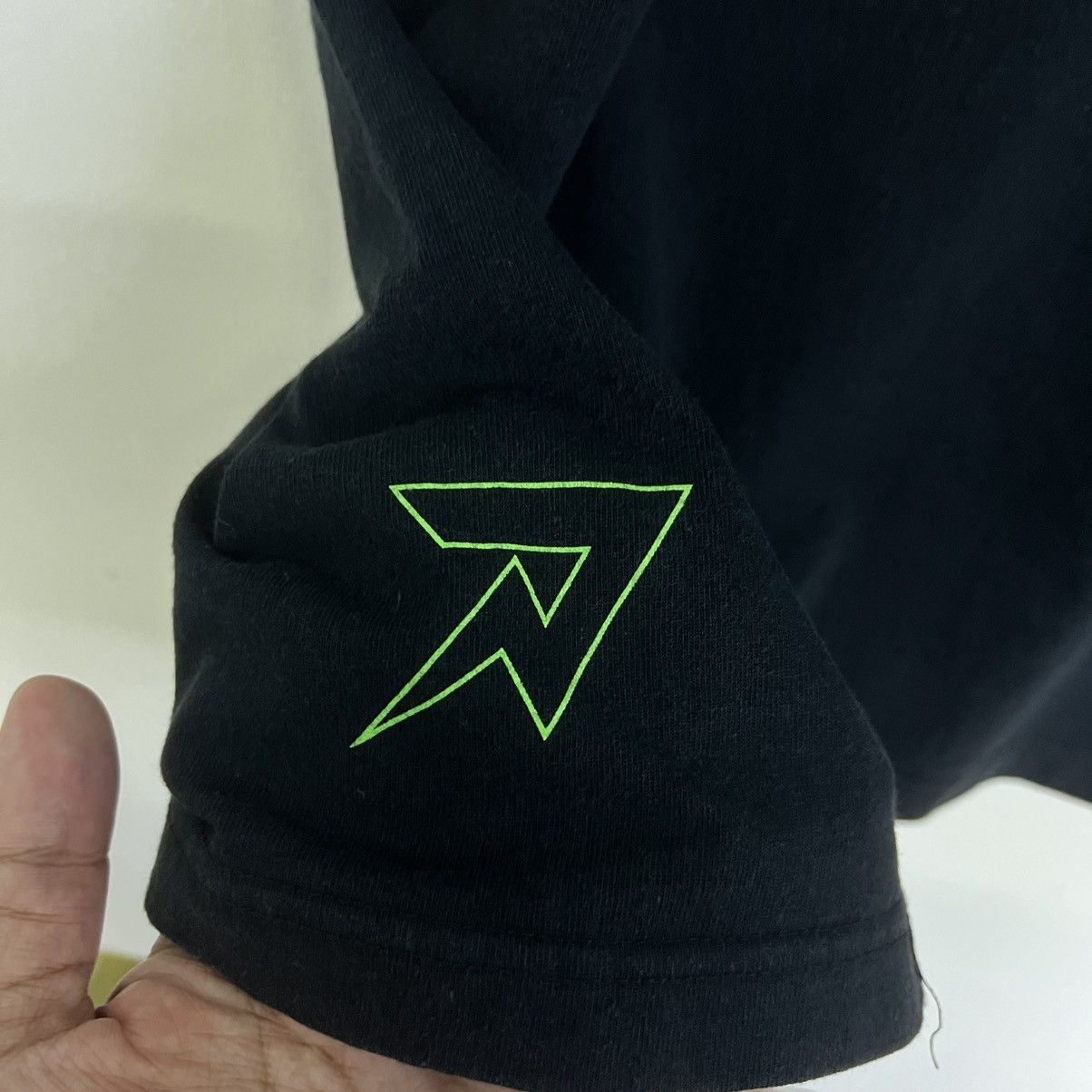 NEXUSVII VINTAGE NEXUS 7 OVERSIZE NEON SPELLOUT TSHIRT Size US XL / EU 56 / 4 - 7 Thumbnail