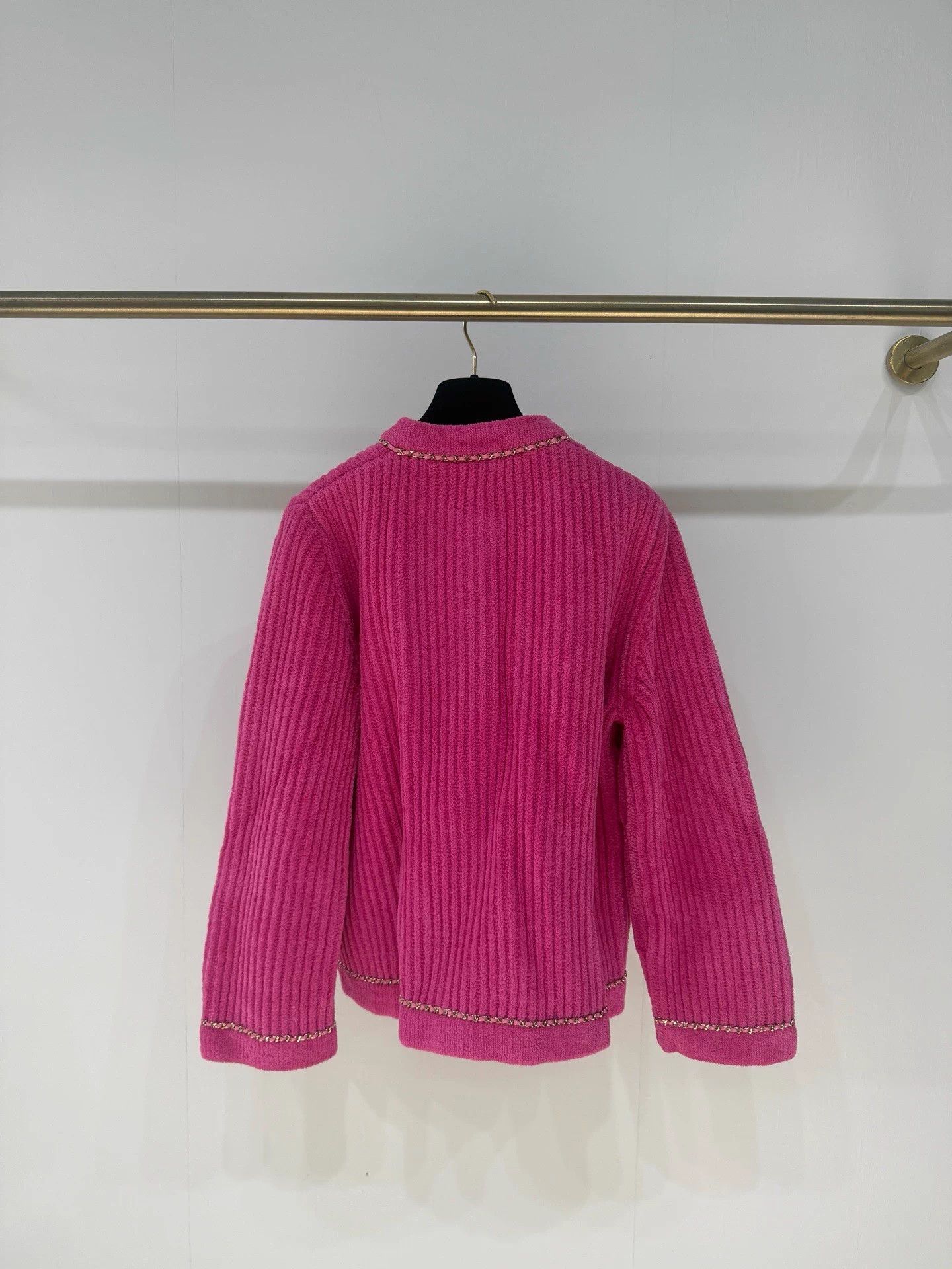 Chanel Chanel Women's 22B FW Worn Pink Chain Jacket FR36 Size XS / US 0-2 / IT 36-38 - 6 Thumbnail
