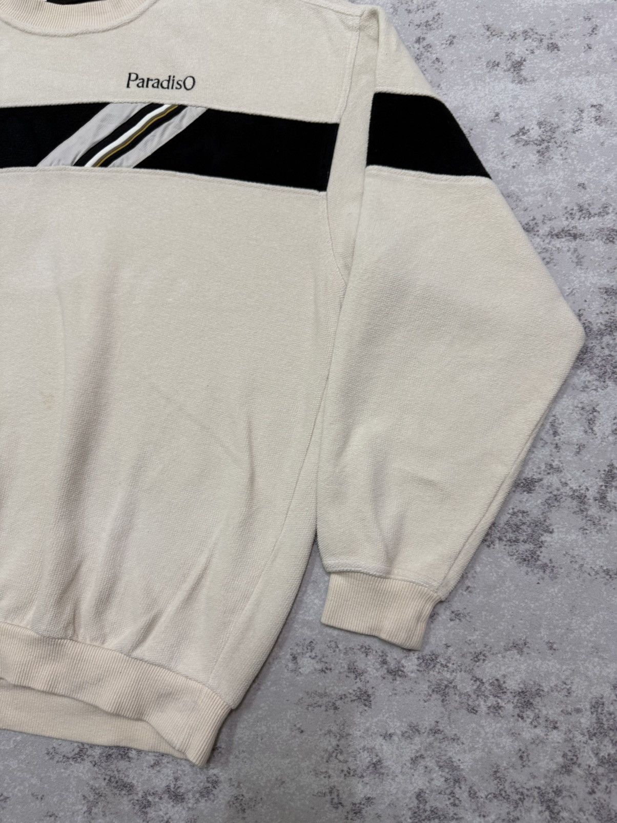 Vintage Vintage 90s ParadisO Small Logo Sweatshirt Size US L / EU 52-54 / 3 - 5 Thumbnail