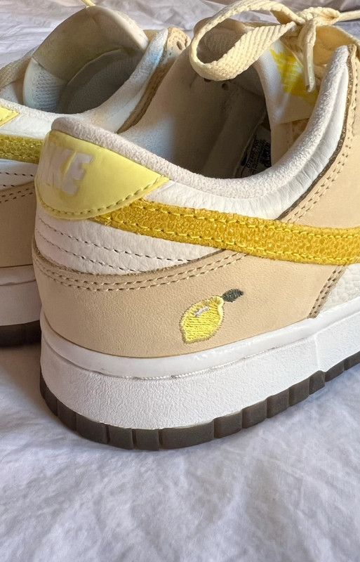Nike Nike Dunk Low Lemon Drop Size US 7.5 / IT 37.5 - 4 Thumbnail