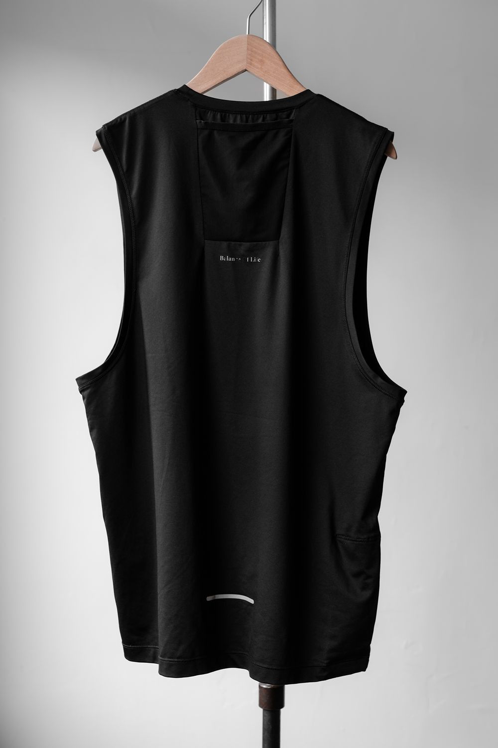 Other BROWNYARD Balance Sleeveless,Black Size US XL / EU 56 / 4 - 6 Thumbnail
