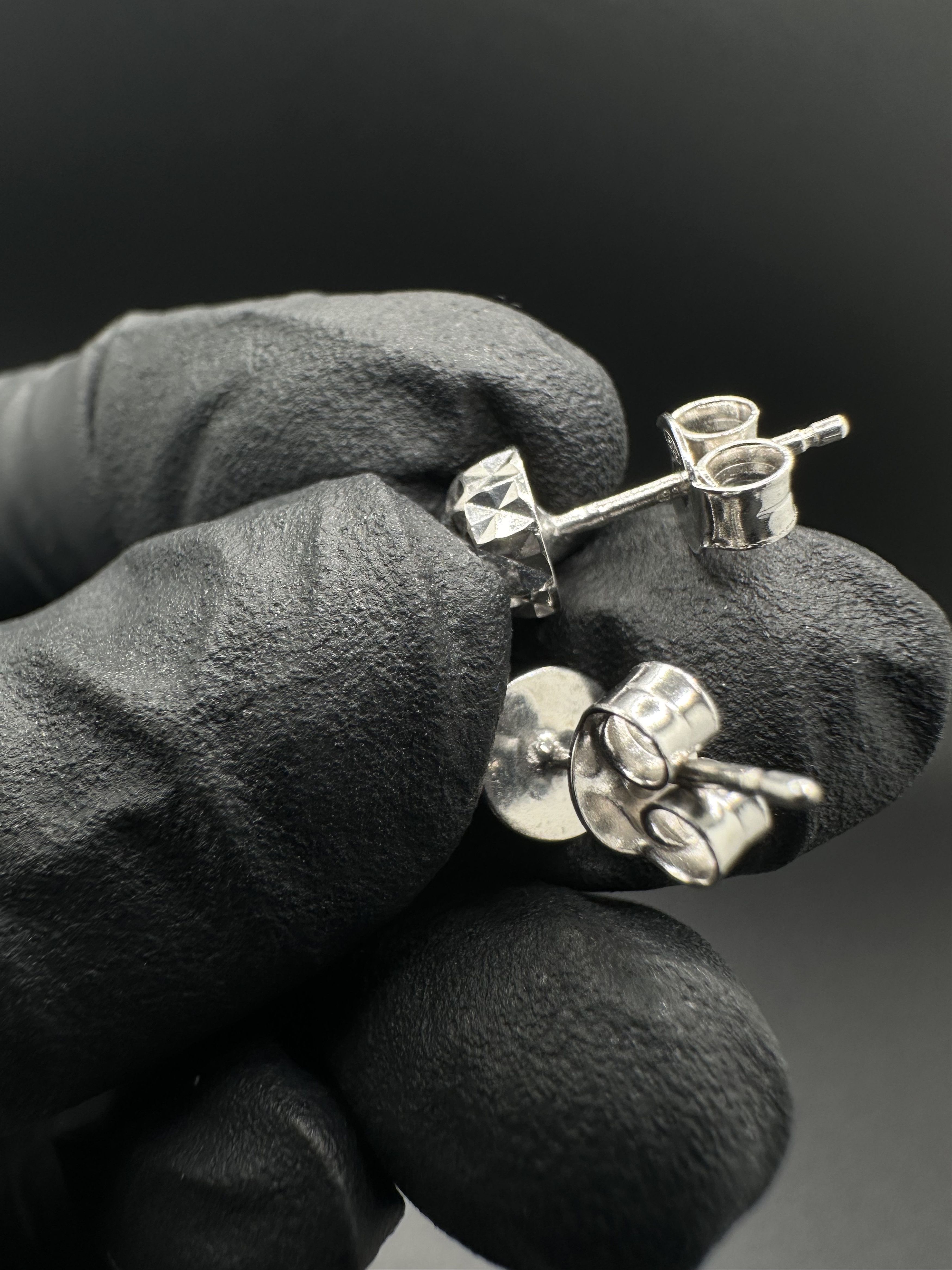 Jewelry STERLING SILVER 925 DIAMOND CUT ROCK STUDS Size ONE SIZE - 5 Thumbnail