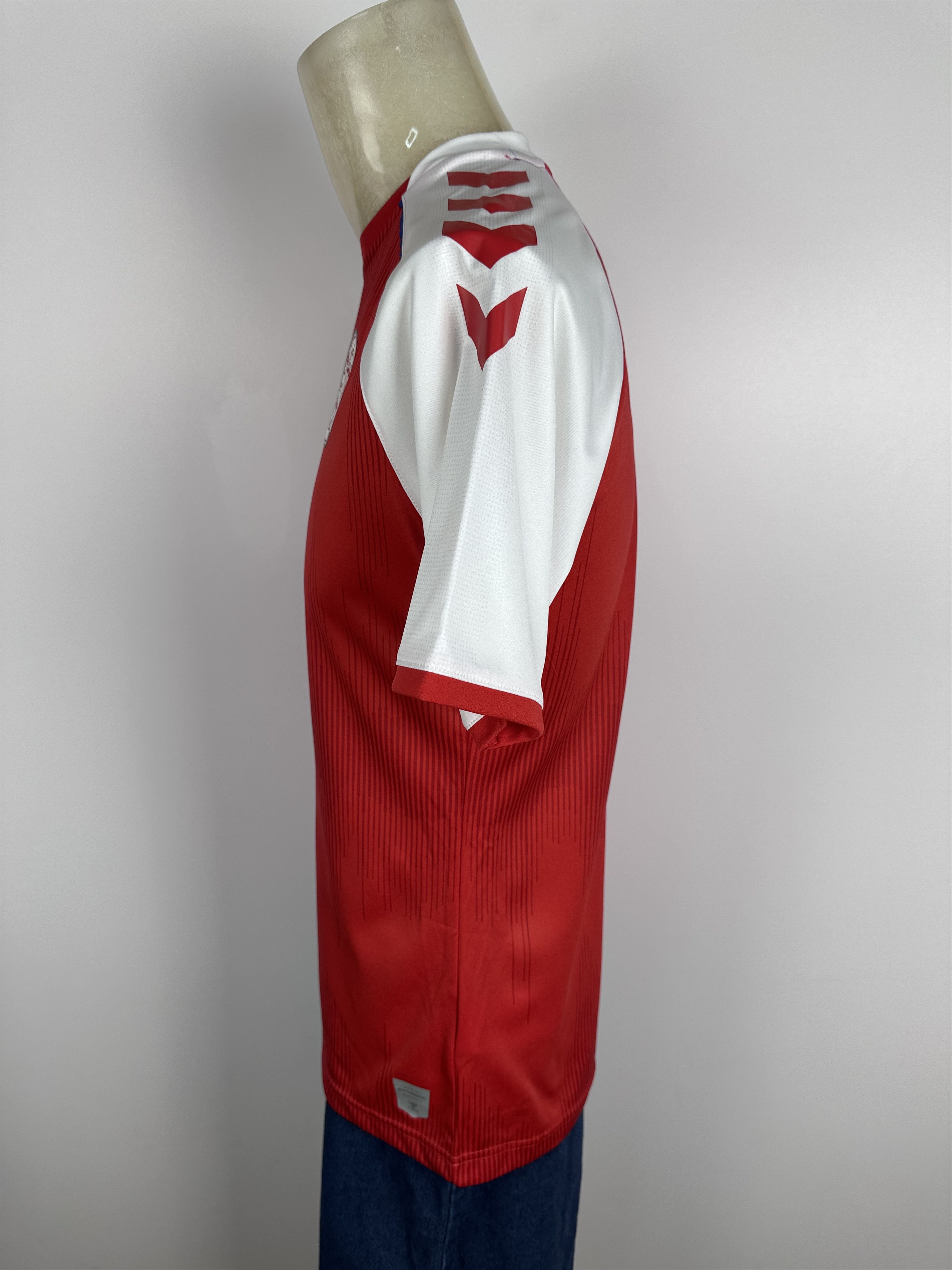 Hummel DENMARK 2021 2022 FOOTBALL SHIRT JERSEY #8 DELANEY HUMMEL Size US M / EU 48-50 / 2 - 11 Thumbnail