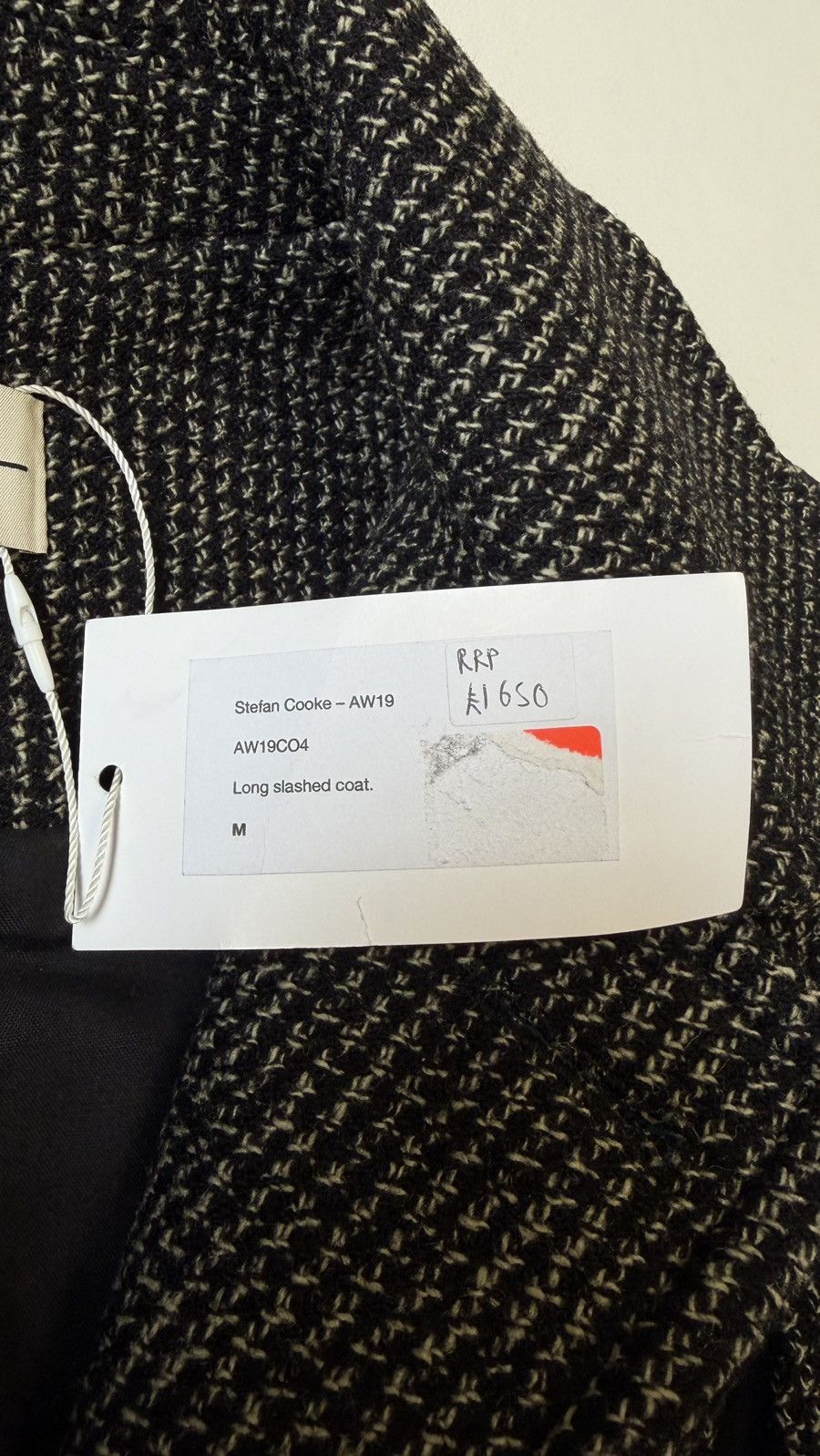 Stefan Cooke A/W 19 ‘Slashed’ Black/Beige Wool Overcoat Size US M / EU 48-50 / 2 - 8 Thumbnail