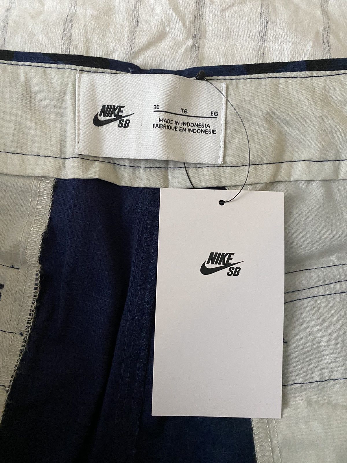 Nike Nike SB Kearny Allover Print Cargo Pant Sz S8 NWT Size US 38 / EU 54 - 10 Thumbnail