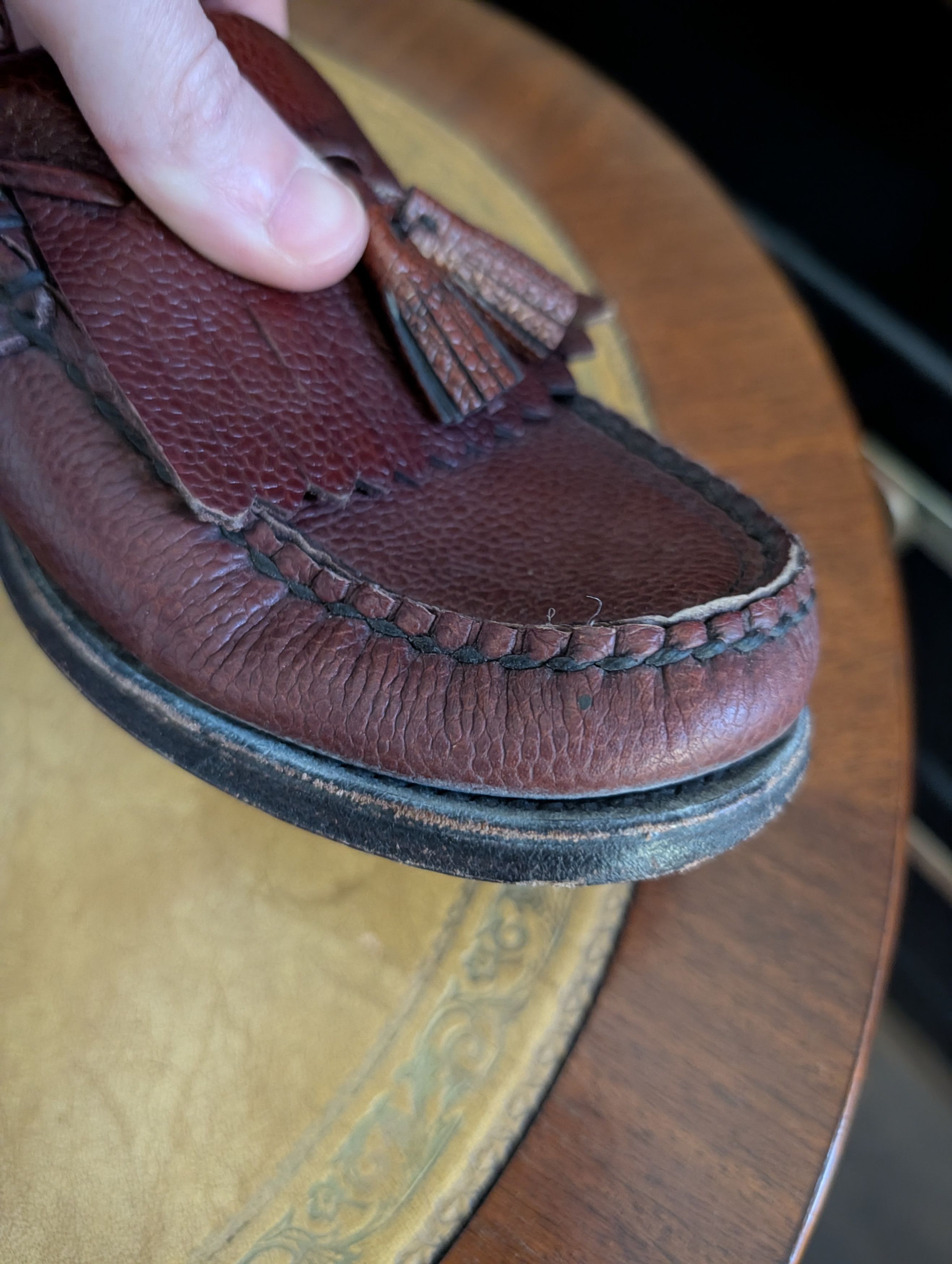 Chester Barrie Vtg burgundy pebbled leather hand sews moccasin loafers Size US 7 / EU 40 - 4 Thumbnail