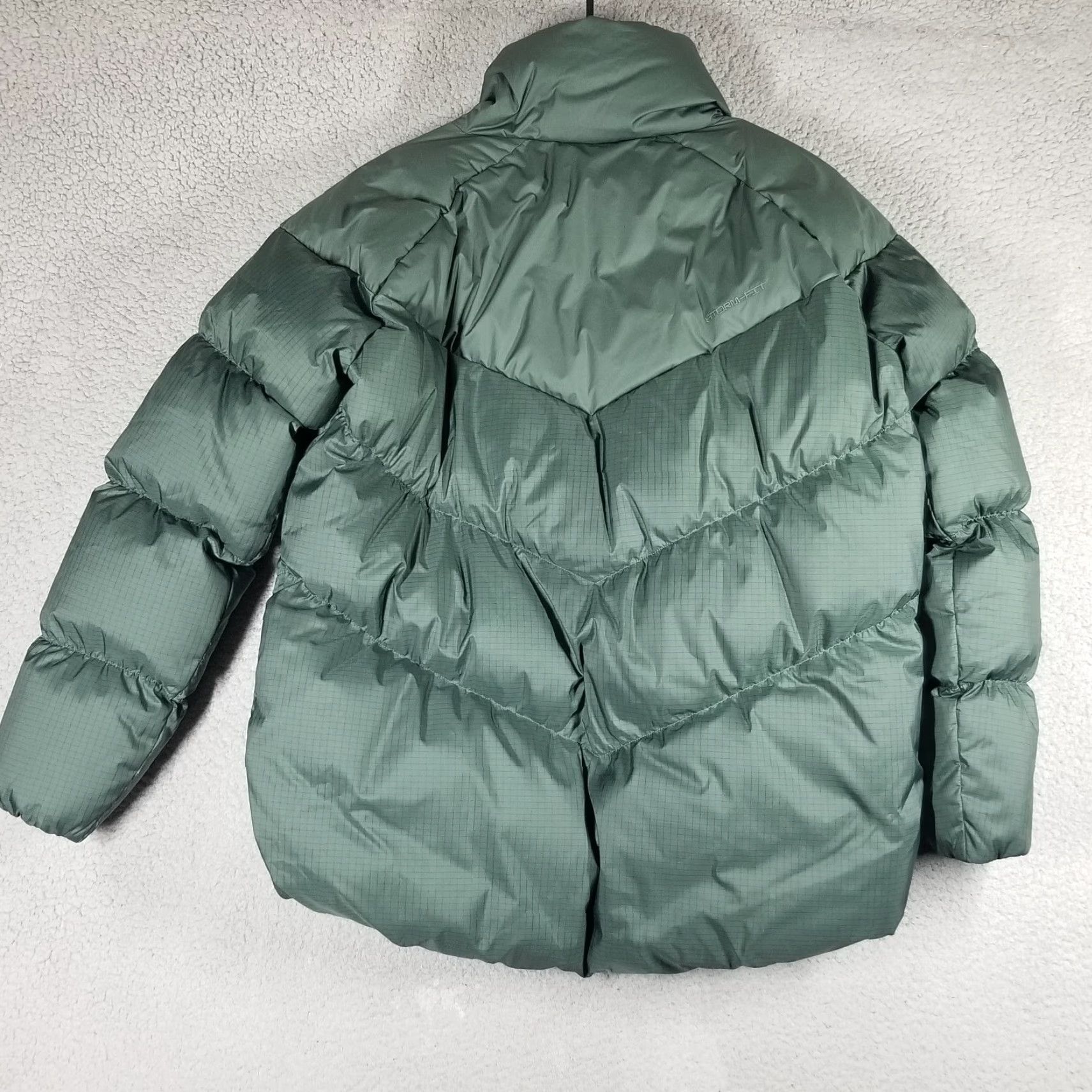 Nike Nike Windpuffer Women M Storm-FIT Loose Jacket Bicoastal Green Color SAMPLE RARE Size M / US 6-8 / IT 42-44 - 2 Thumbnail