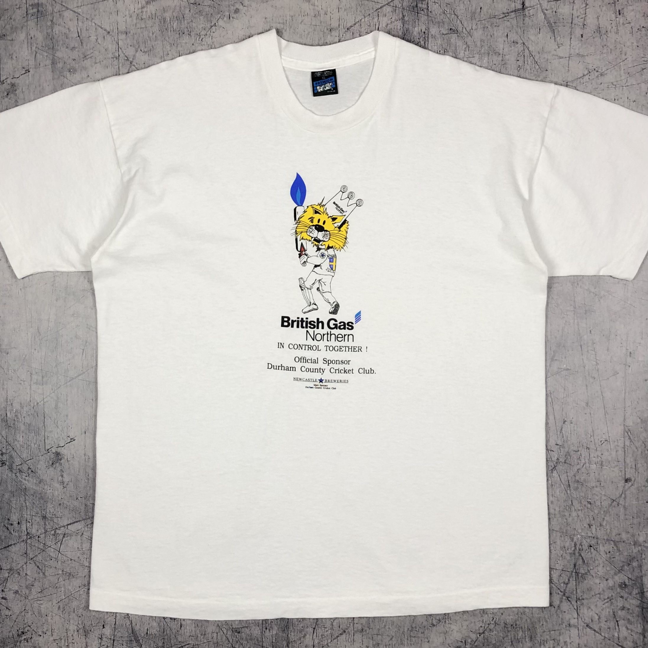 Vintage Vintage Newcastle Breweries Durham County Cricket Tee Size US XL / EU 56 / 4 - 1 Thumbnail
