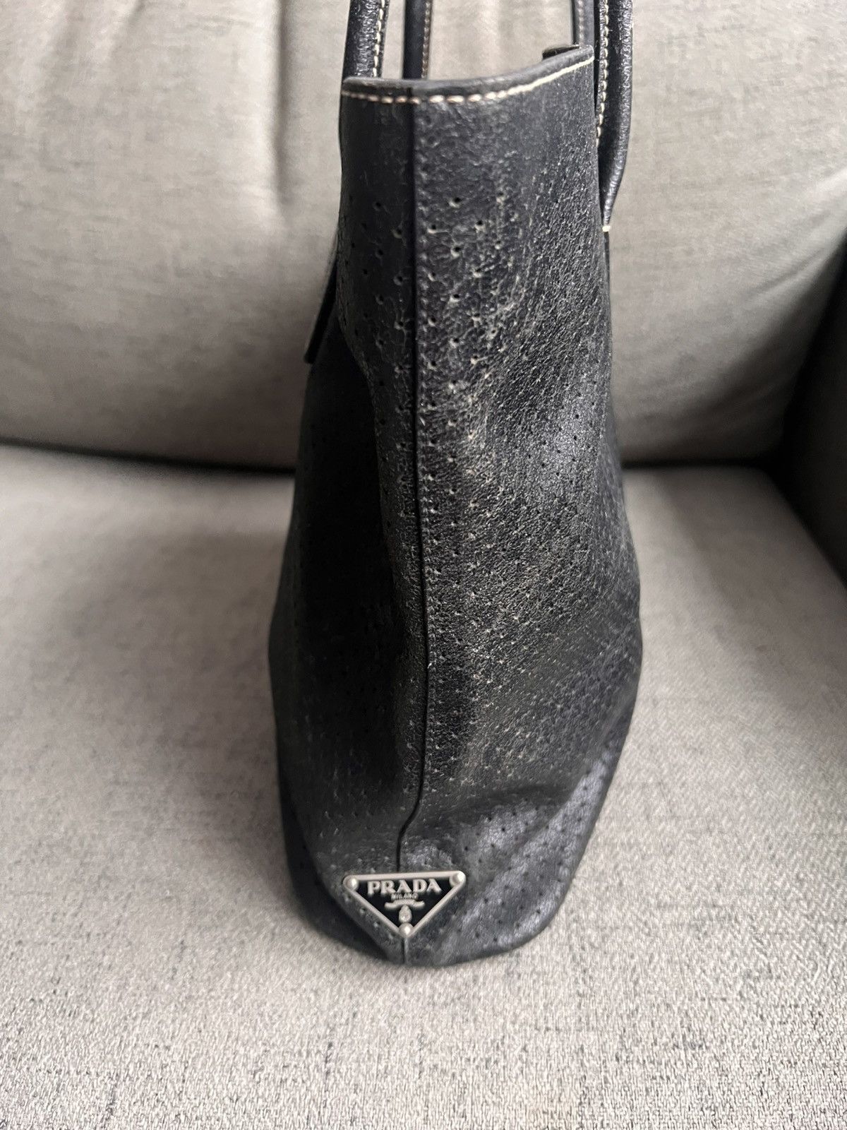 Prada Prada Perforated Leather Black shoulder tote bag Size ONE SIZE - 15 Thumbnail