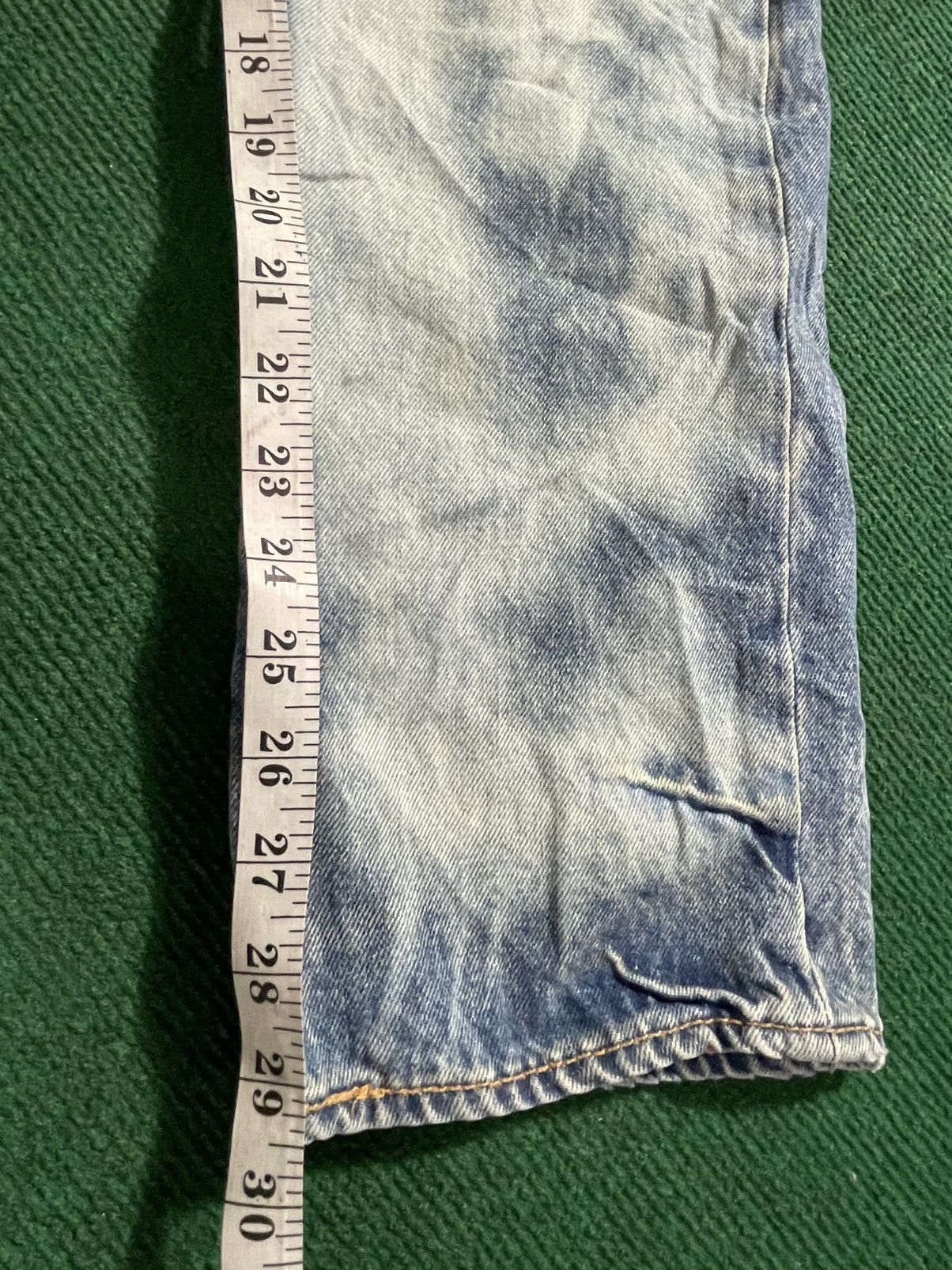 Levi's Rare Levis 501 Distressed Jeans Size US 33 - 11 Thumbnail