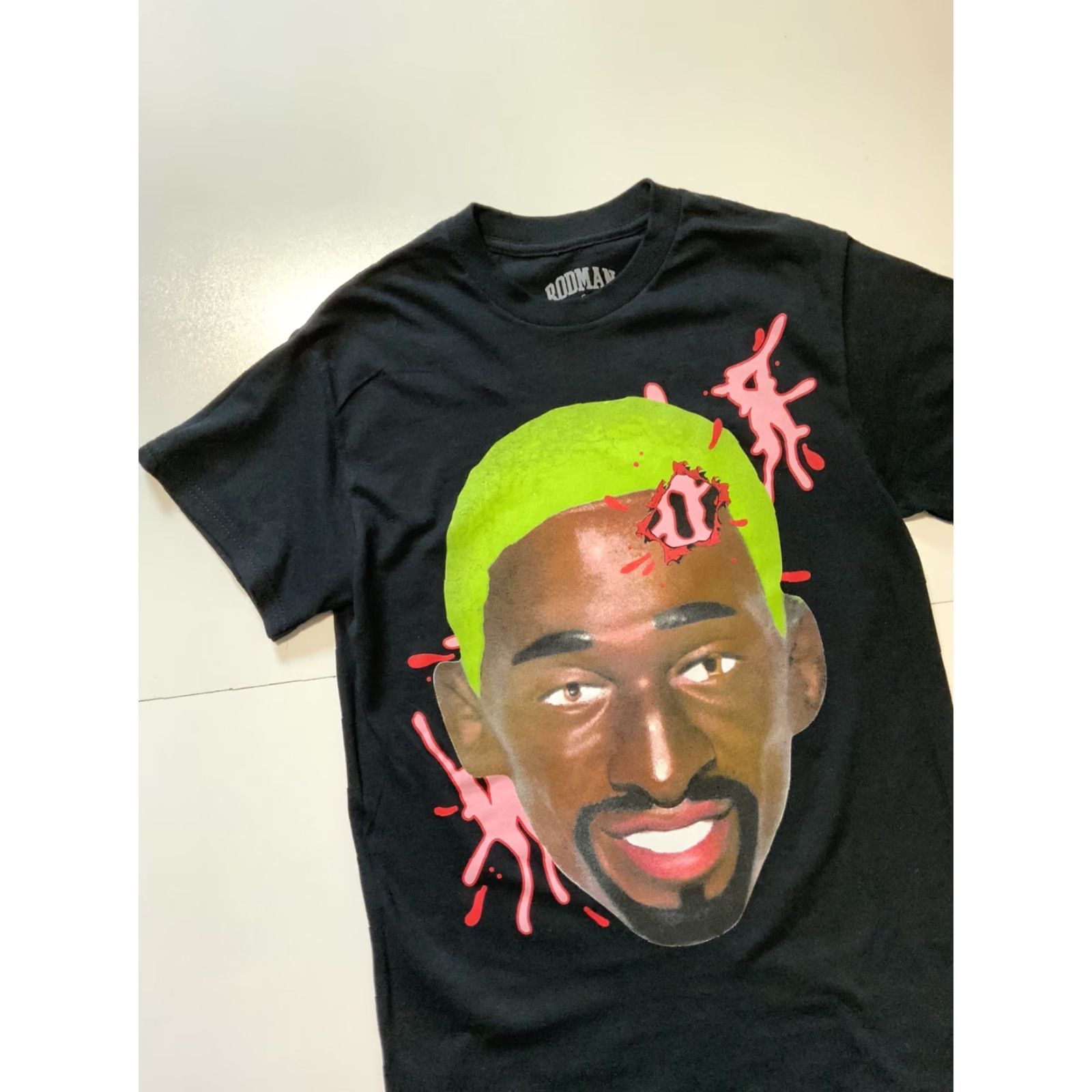 NBA Dennis Rodman Green Hair NBA Basketball Big Head Graphic Black S/S T-Shirt Sz. S Mens Shirt Small Size Rodman Brand Size US S / EU 44-46 / 1 - 3 Thumbnail