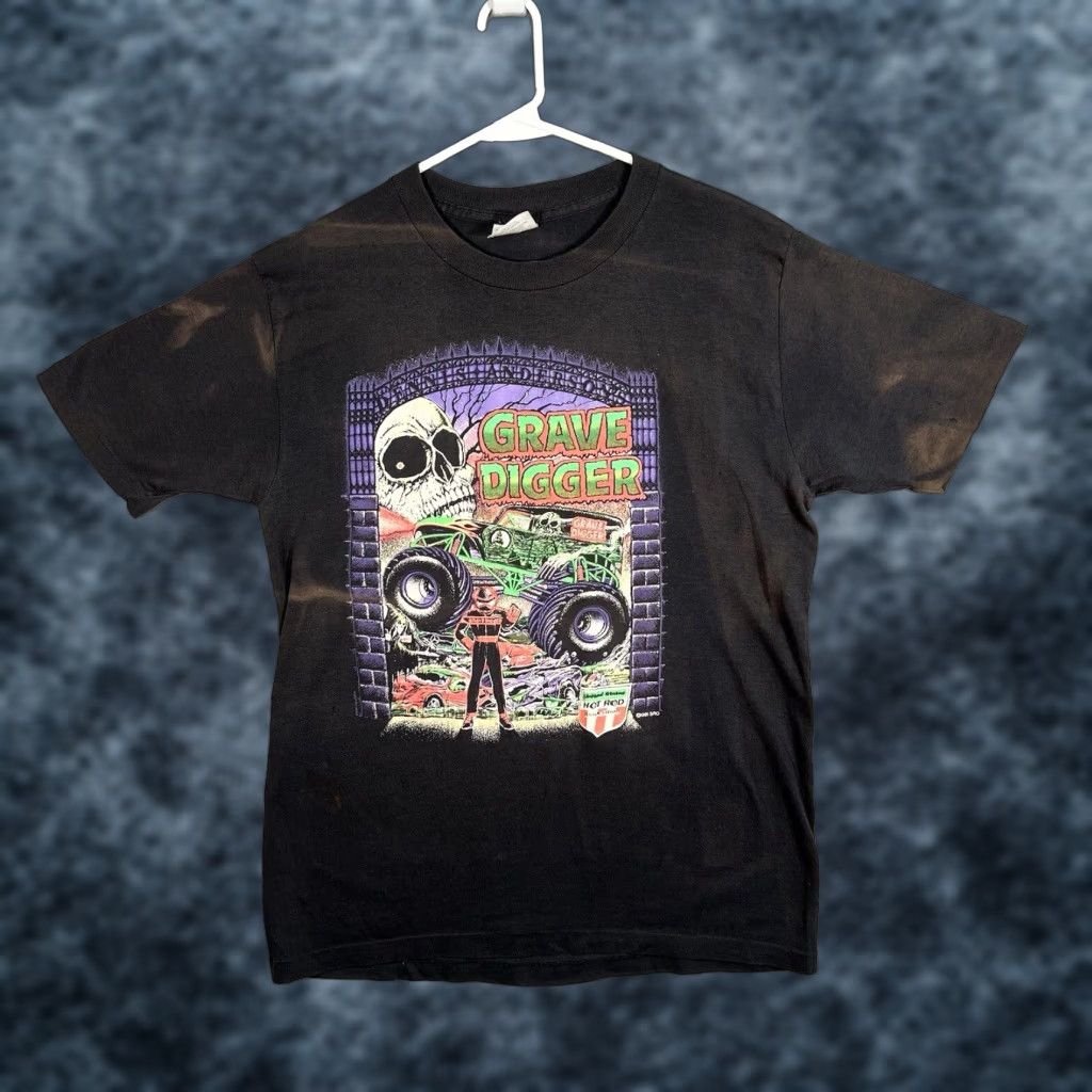 Vintage VINTAGE 90s Grave Digger Monster Truck Racing Graphic Tee Adult XL Black Mens Size US XL / EU 56 / 4 - 1 Thumbnail