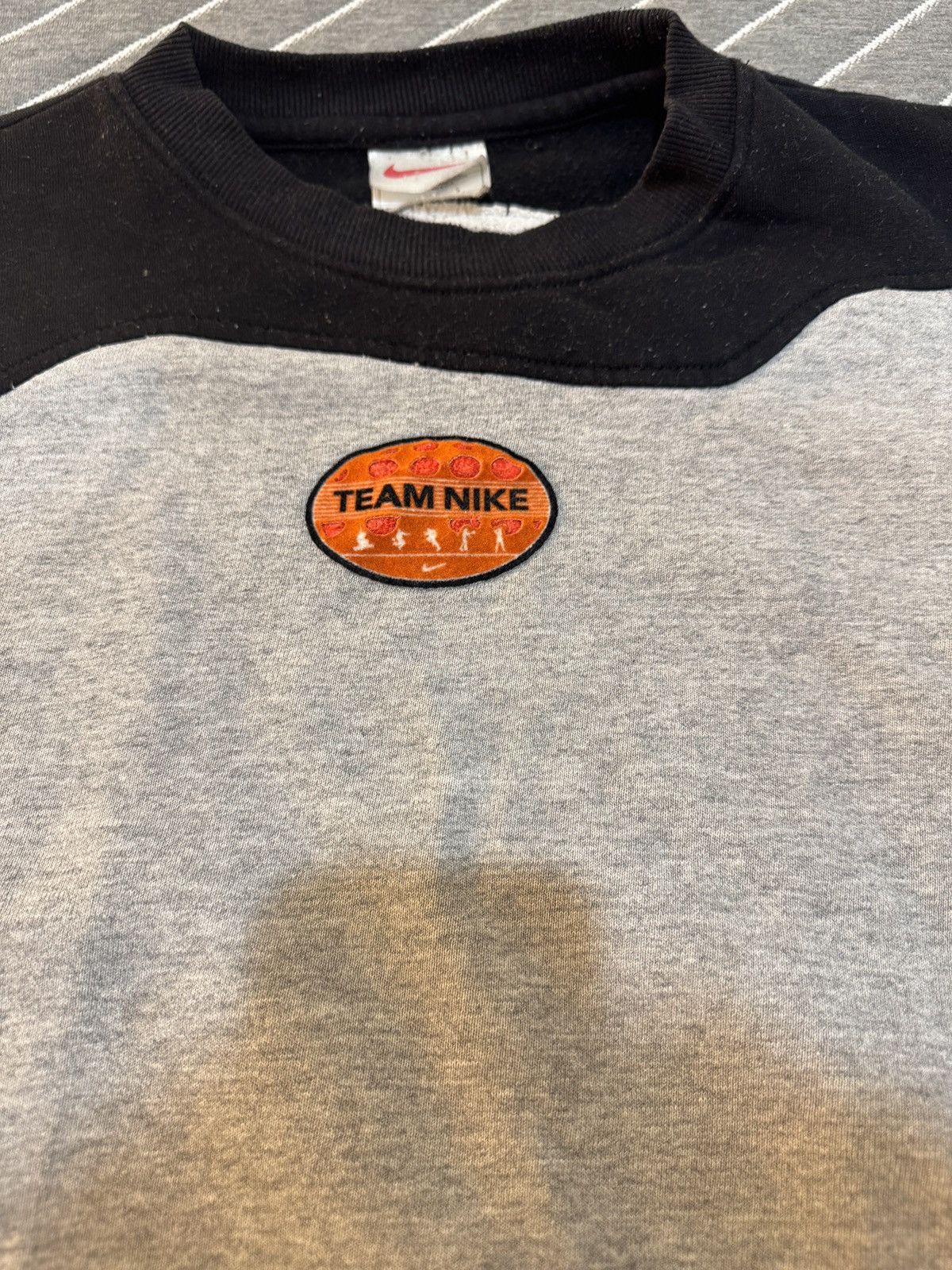 Nike Nike Vintage Crewneck Size US XL / EU 56 / 4 - 1 Thumbnail