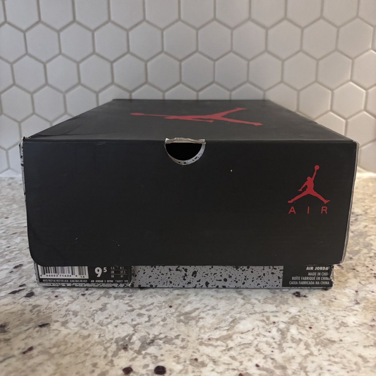 Jordan Brand Size 9.5 - Jordan 5 Retro Laney (2013) LIGHTLY WORN W/Box Size US 9.5 / EU 42-43 - 14 Thumbnail