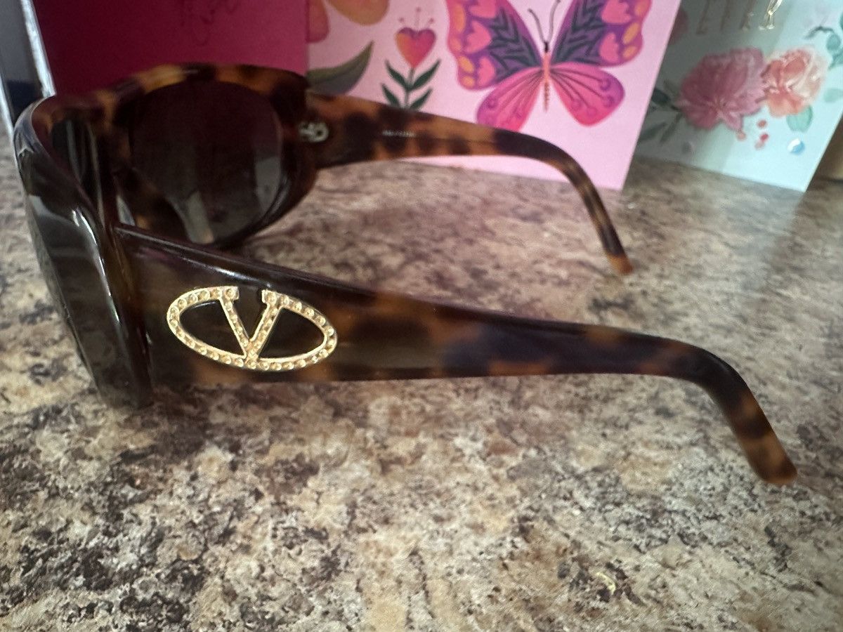 Valentino CHEETAH PRINT SUNGLASSES Size ONE SIZE - 3 Thumbnail