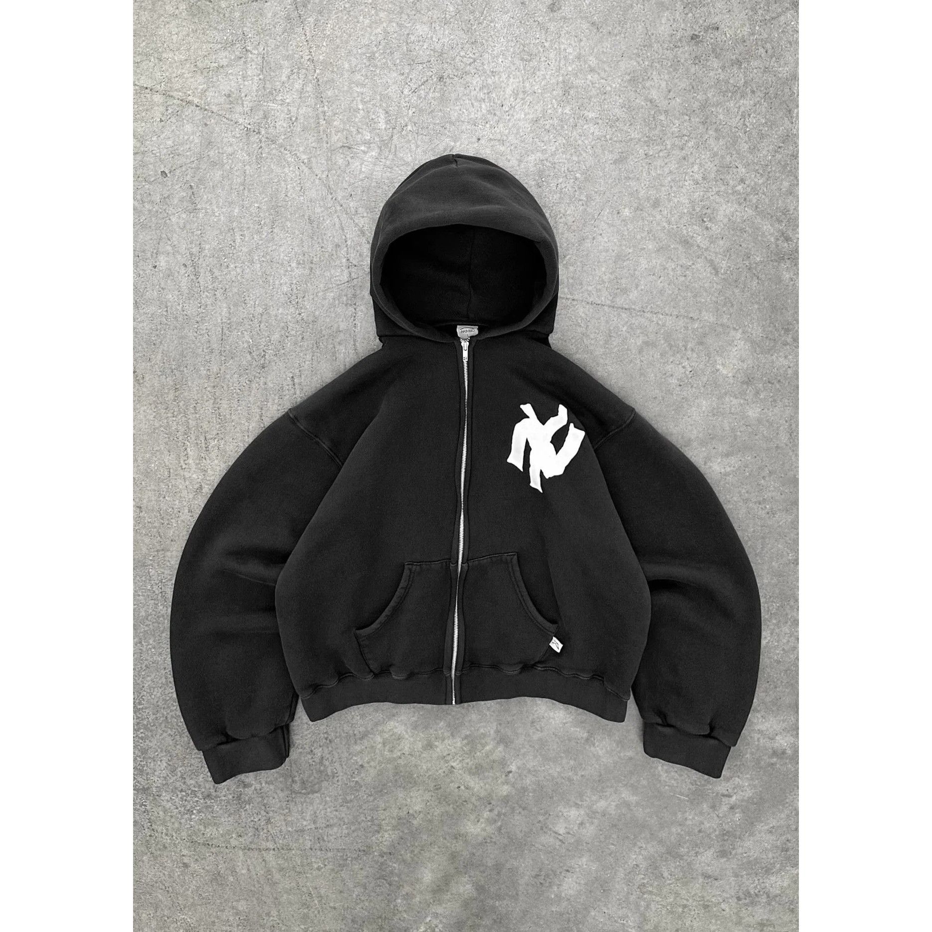 image of Akimbo Club x Vintage New Akimbo X Tyrell Winston "ny Noodle" Blk Zip-Up Hoodie XL in Black, Men's