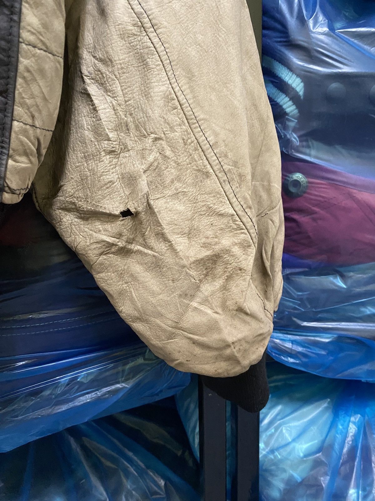 Other Mike Kurtis Paris Two-Tone Leather Bomber Jacket Distressed Size US L / EU 52-54 / 3 - 6 Thumbnail