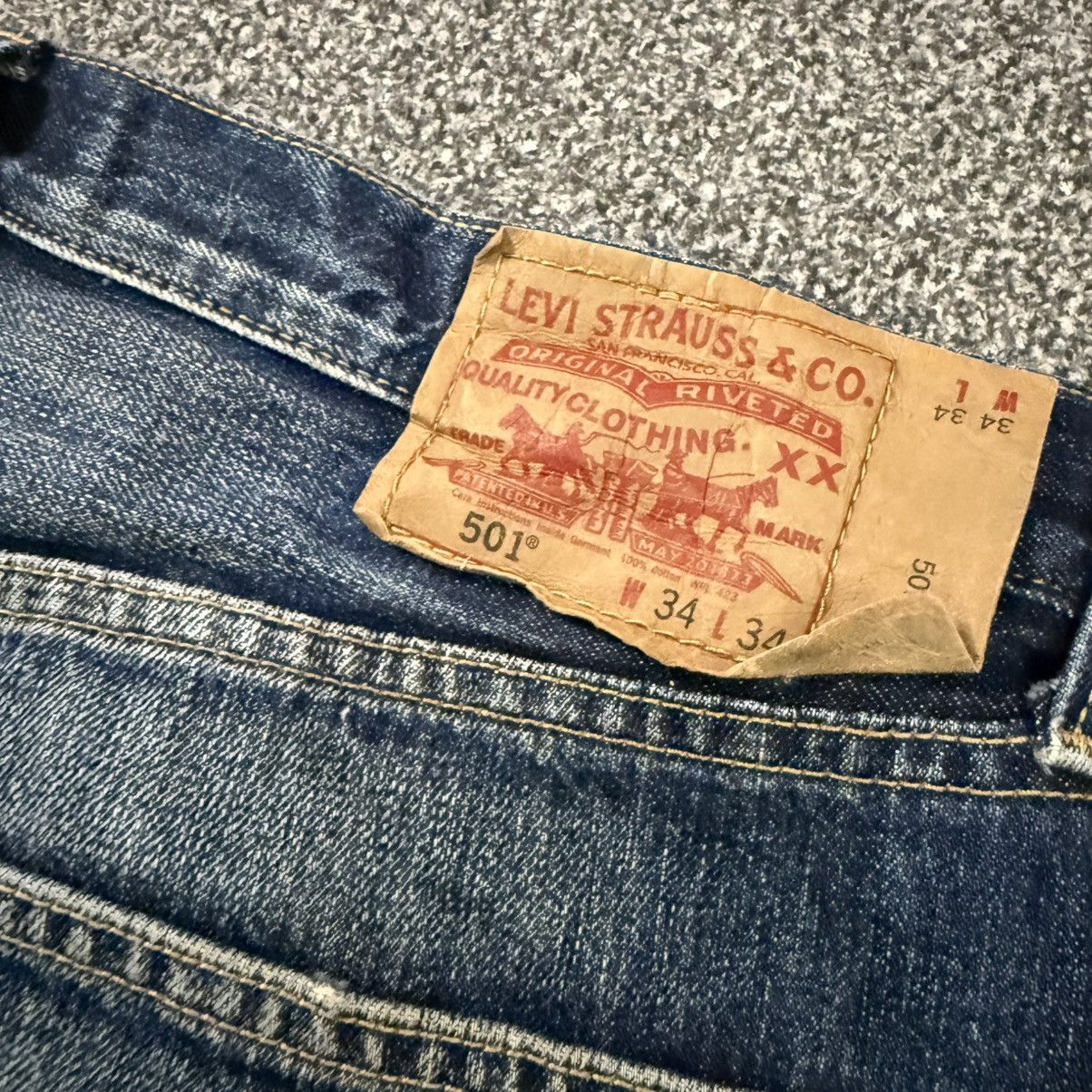 Levi's Made & Crafted 🔥🔥 Vintage Y2K Levis 501 Mud Distressed Rusty Denim Size US 34 / EU 50 - 10 Thumbnail
