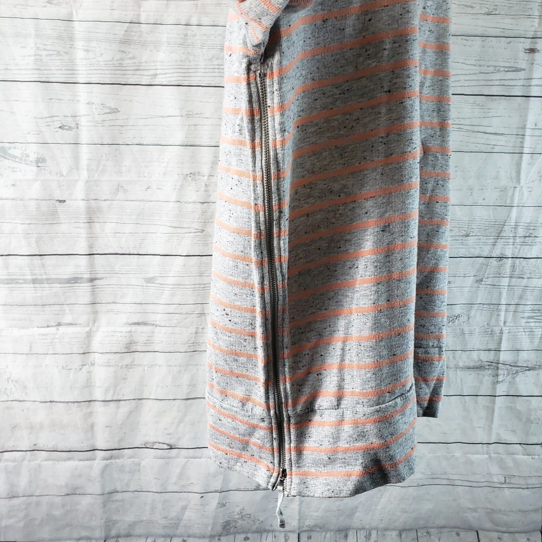 Lou & Grey Lou & Grey Womens Pullover Top Sz Large Gray Orange Stripe Side Zip Cotton Blend Shirt Womens L Gray Orange Stripe Lou & Grey Pullover Top Size L / US 10 / IT 46 - 4 Thumbnail
