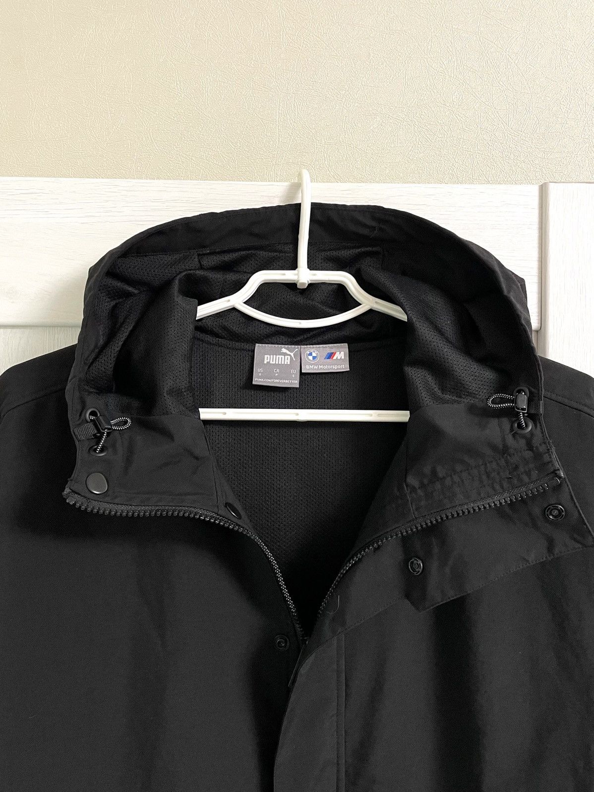BMW Puma BMW M Motorsport Jacket Hooded Windbreaker Racing Size US S / EU 44-46 / 1 - 4 Thumbnail
