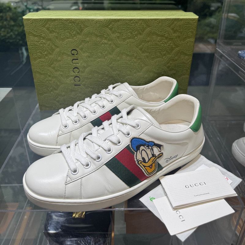 Gucci Gucci x Disney Donald Duck Low-Top Sneakers 0079 Size US 8.5 / EU 41-42 - 1 Thumbnail